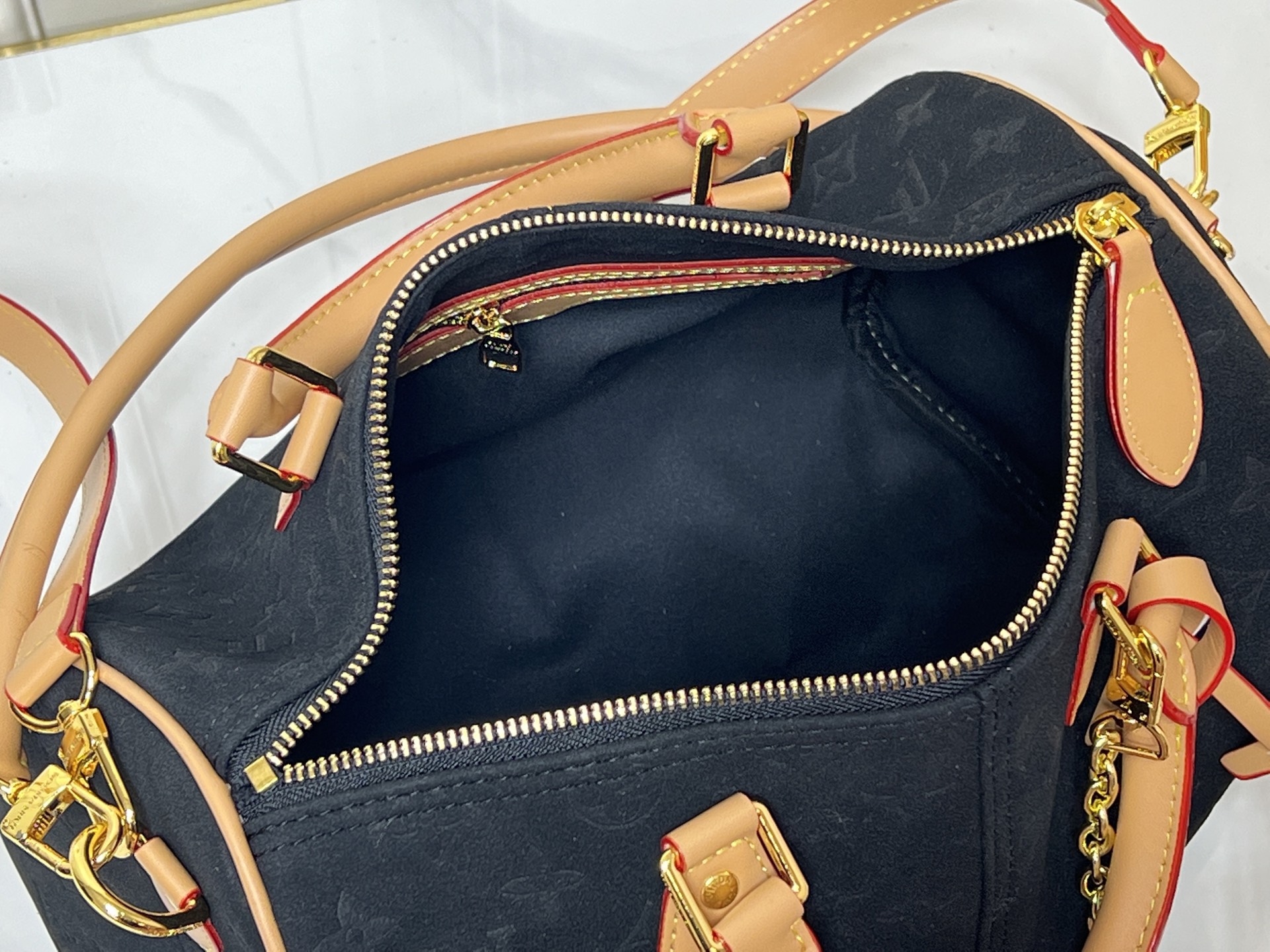 Cheap Louis Vuitton AAA Quality Handbags in 230207, $110 USD- [IB230207] - Replica Louis Vuitton AAA Quality Handbags