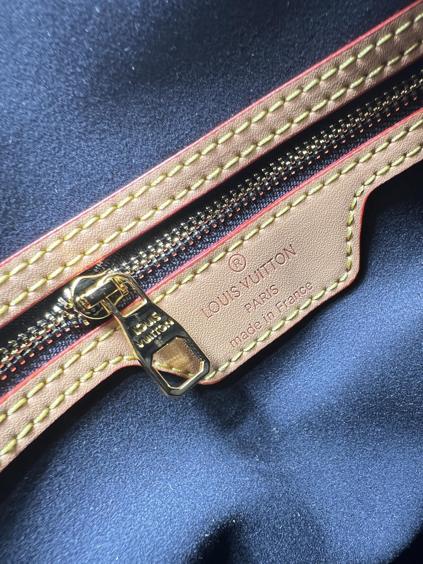 Cheap Louis Vuitton AAA Quality Handbags in 230207, $110 USD- [IB230207] - Replica Louis Vuitton AAA Quality Handbags