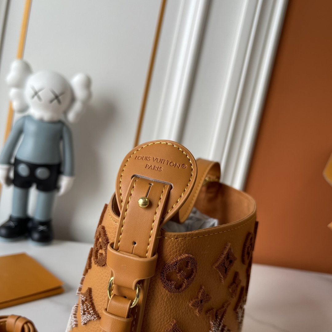 Cheap Louis Vuitton AAA Quality Handbags in 230218, $105 USD- [IB230218] - Replica Louis Vuitton AAA Quality Handbags