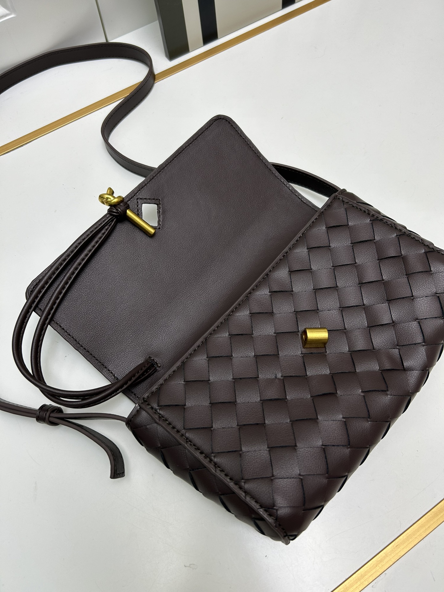 Cheap bottega veneta bags in 230235, $110 USD- [IB230235] - Replica bottega veneta bags