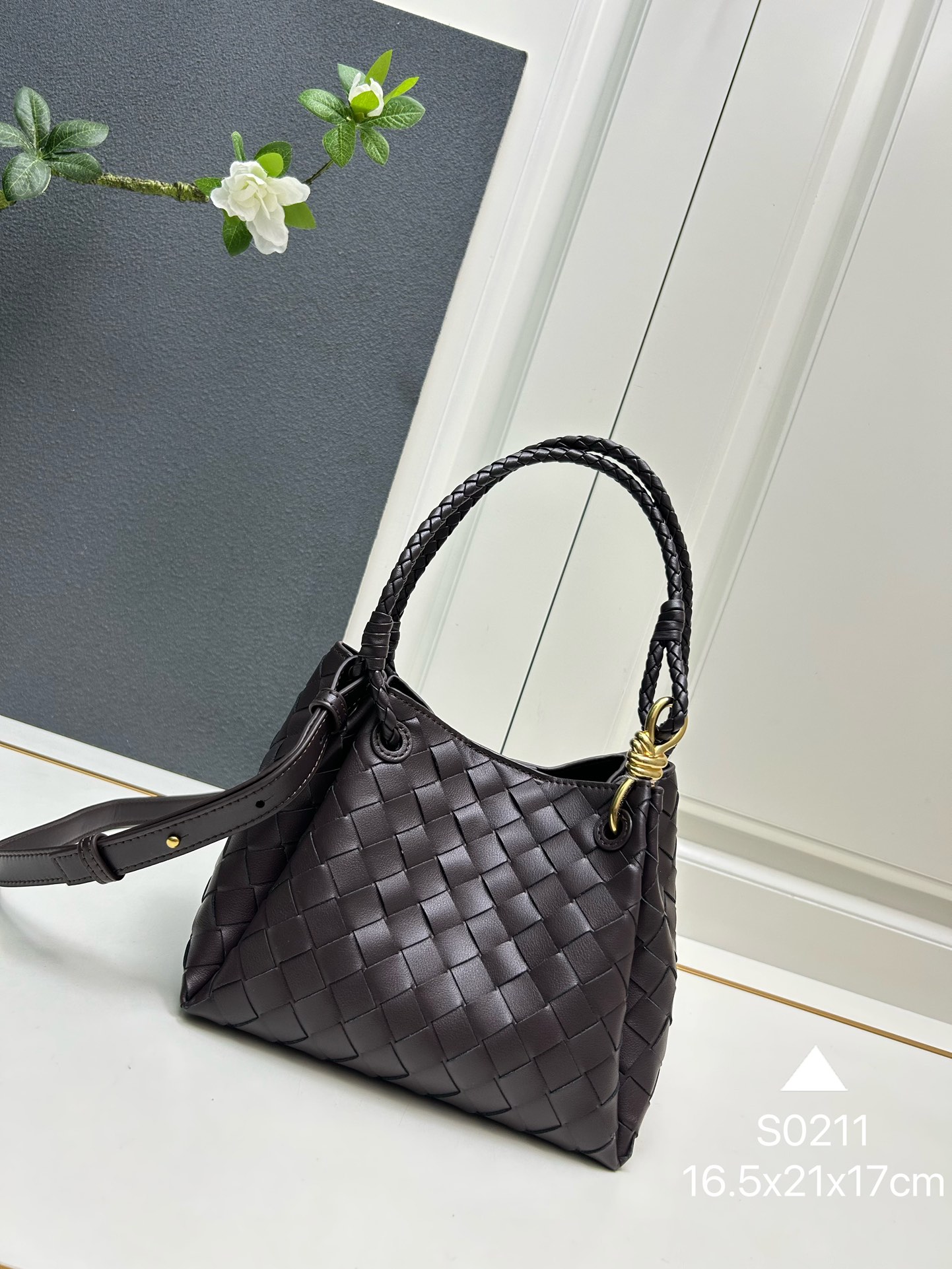 Cheap bottega veneta bags in 230236, $130 USD- [IB230236] - Replica bottega veneta bags