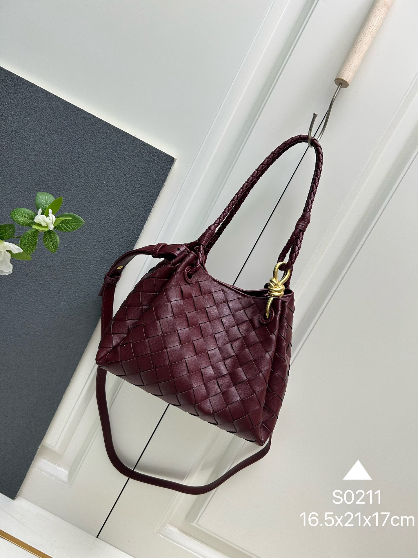 Cheap bottega veneta bags in 230237, $130 USD- [IB230237] - Replica bottega veneta bags