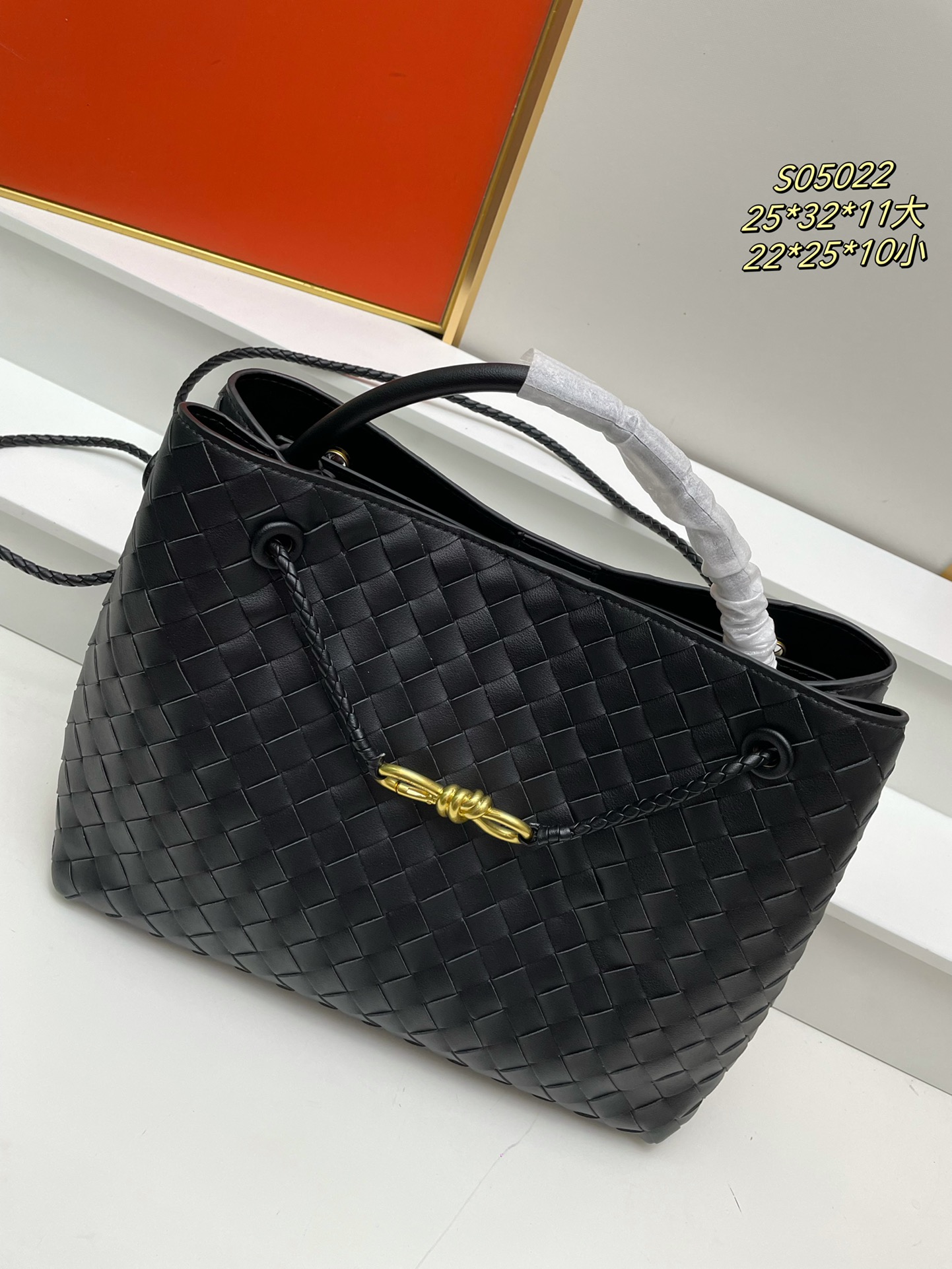 Cheap bottega veneta bags in 230246, $140 USD- [IB230246] - Replica bottega veneta bags