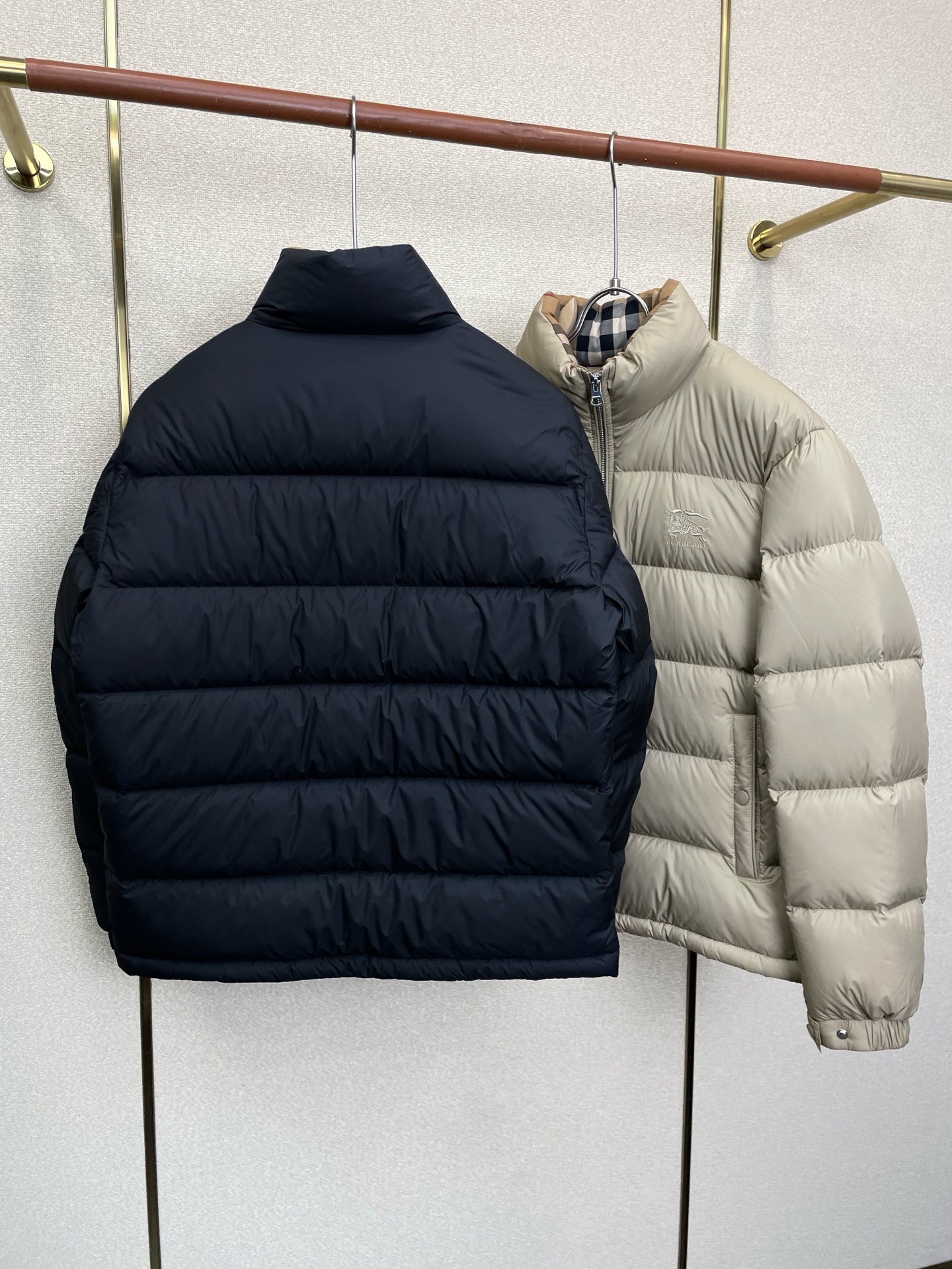 Cheap Burberry Trench Coats For Men in 230261, $245 USD- [IB230261] - Replica Burberry Trench Coats For Men