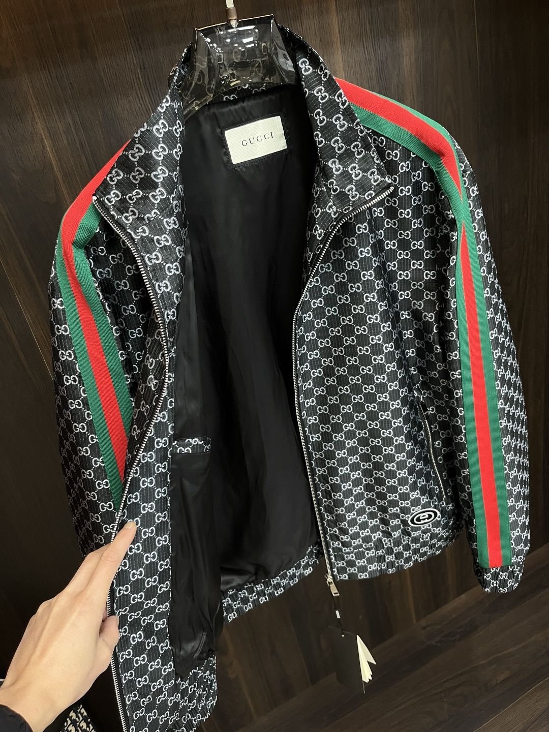 Cheap Gucci Thin Jackets For Men in 230276, $125 USD- [IB230276] - Replica Gucci Thin Jackets For Men
