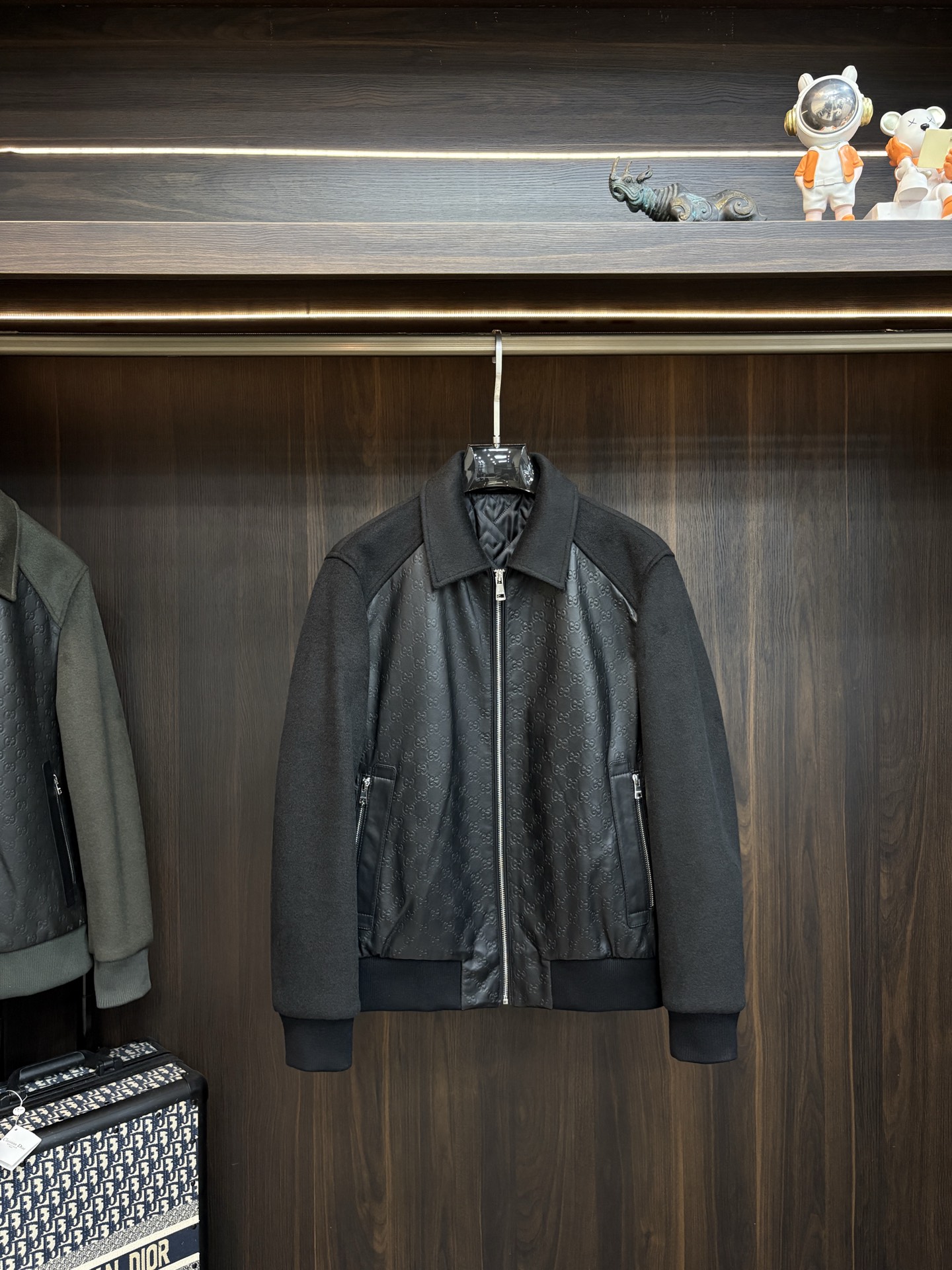 Cheap Gucci Winter Warm Coats For Men in 230277, $190 USD- [IB230277] - Replica Gucci Winter Warm Coats For Men