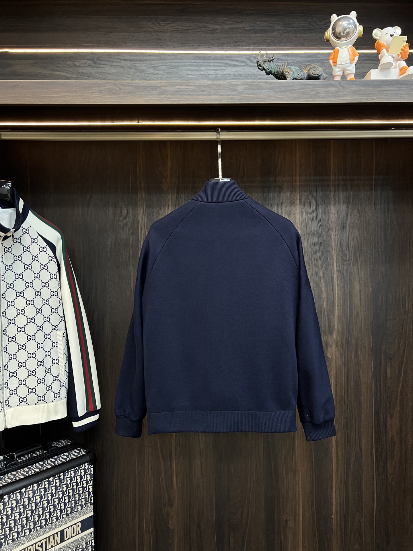 Cheap Gucci Thin Jackets For Men in 230278, $150 USD- [IB230278] - Replica Gucci Thin Jackets For Men