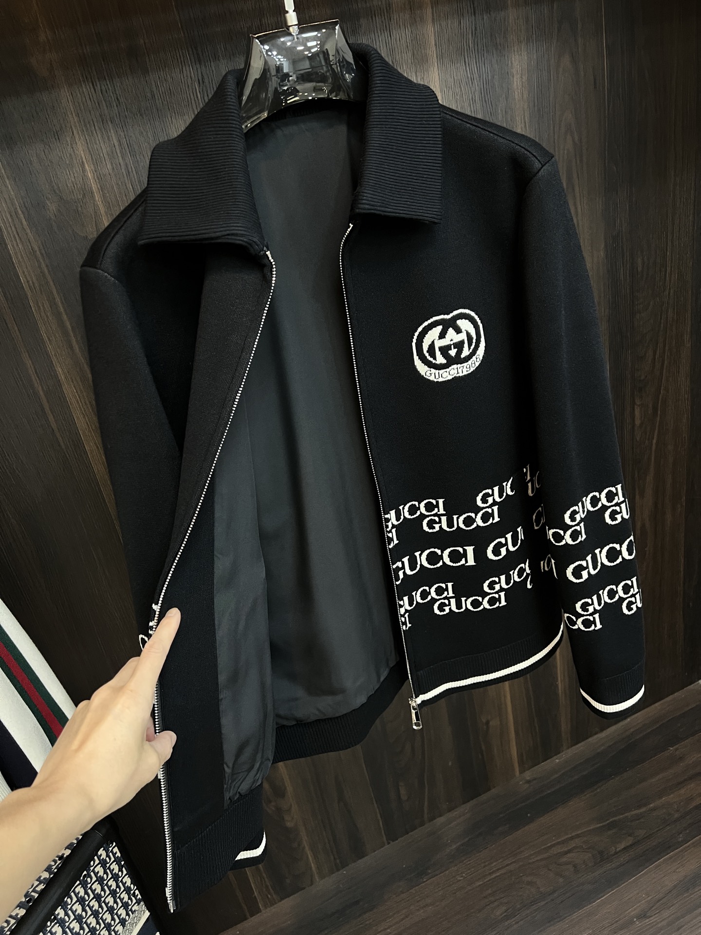 Cheap Gucci Winter Warm Coats For Men in 230279, $155 USD- [IB230279] - Replica Gucci Winter Warm Coats For Men
