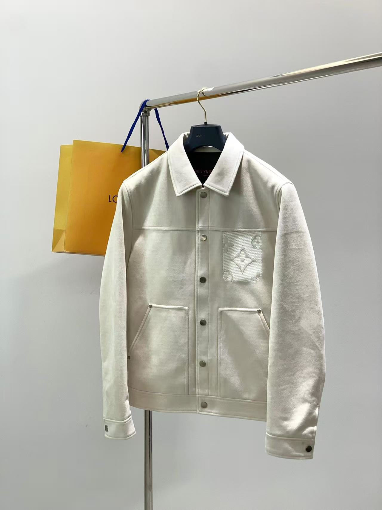 Cheap Louis Vuitton Thick Jackets For Men in 230281, $180 USD- [IB230281] - Replica Louis Vuitton Thick Jackets For Men
