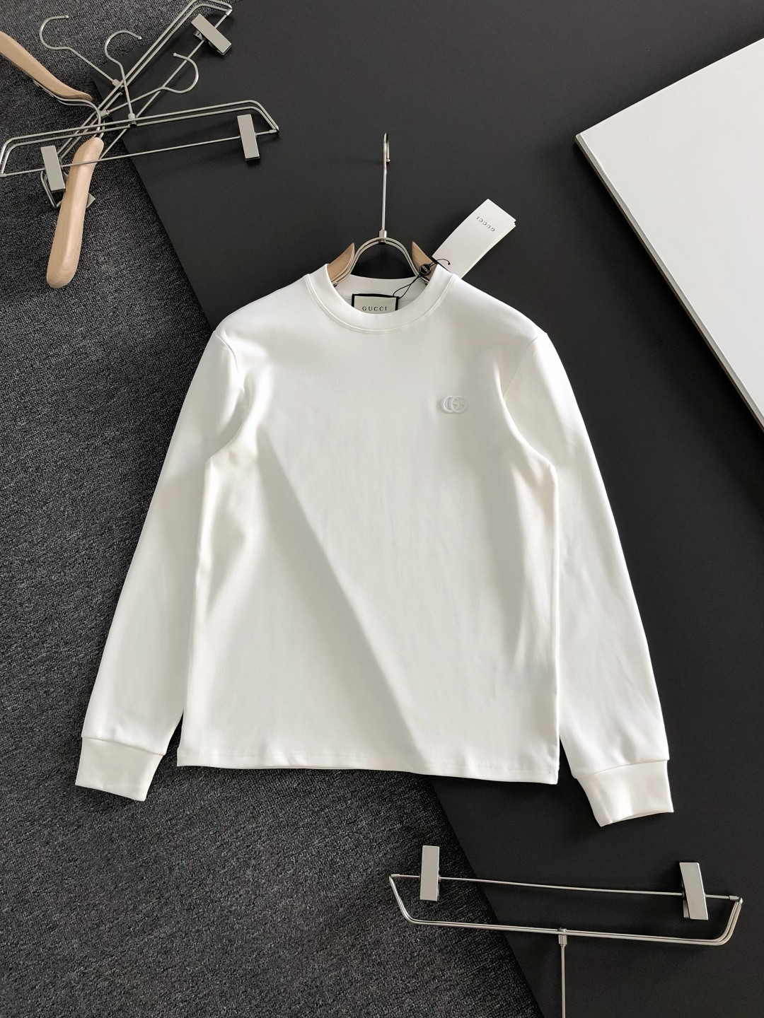 Cheap Gucci Long-Sleeved T-shirts in 230284, $65 USD- [IB230284] - Replica Gucci Long-Sleeved T-shirts