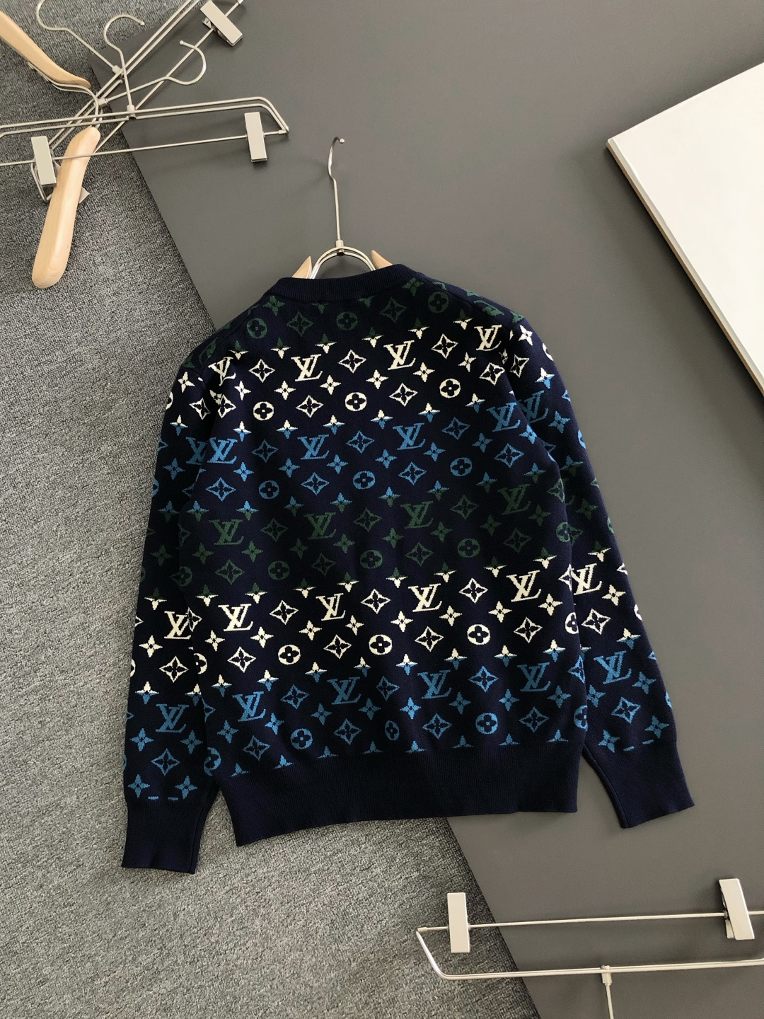 Cheap Louis Vuitton  Sweaters for Men in 230288, $70 USD- [IB230288] - Replica Louis Vuitton  Sweaters for Men