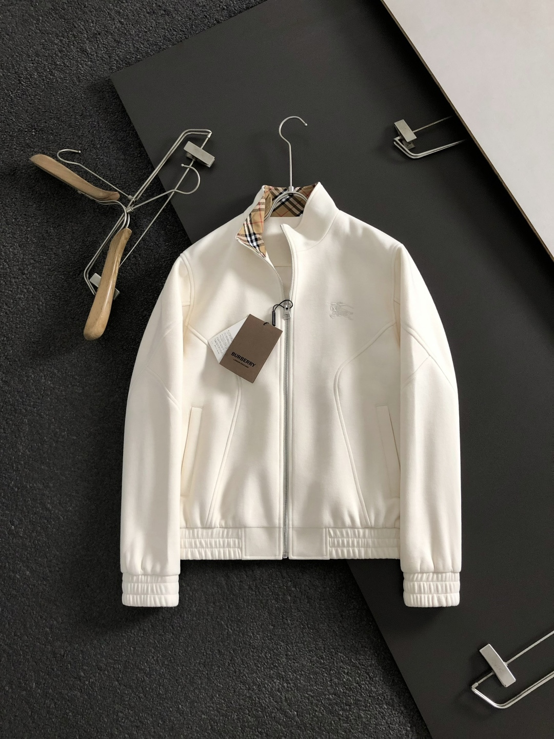 Cheap Burberry Trench Coats For Men in 230306, $140 USD- [IB230306] - Replica Burberry Trench Coats For Men