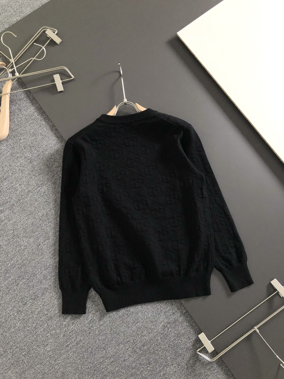 Cheap Gucci Sweaters for Men in 230326, $70 USD- [IB230326] - Replica Gucci Sweaters for Men