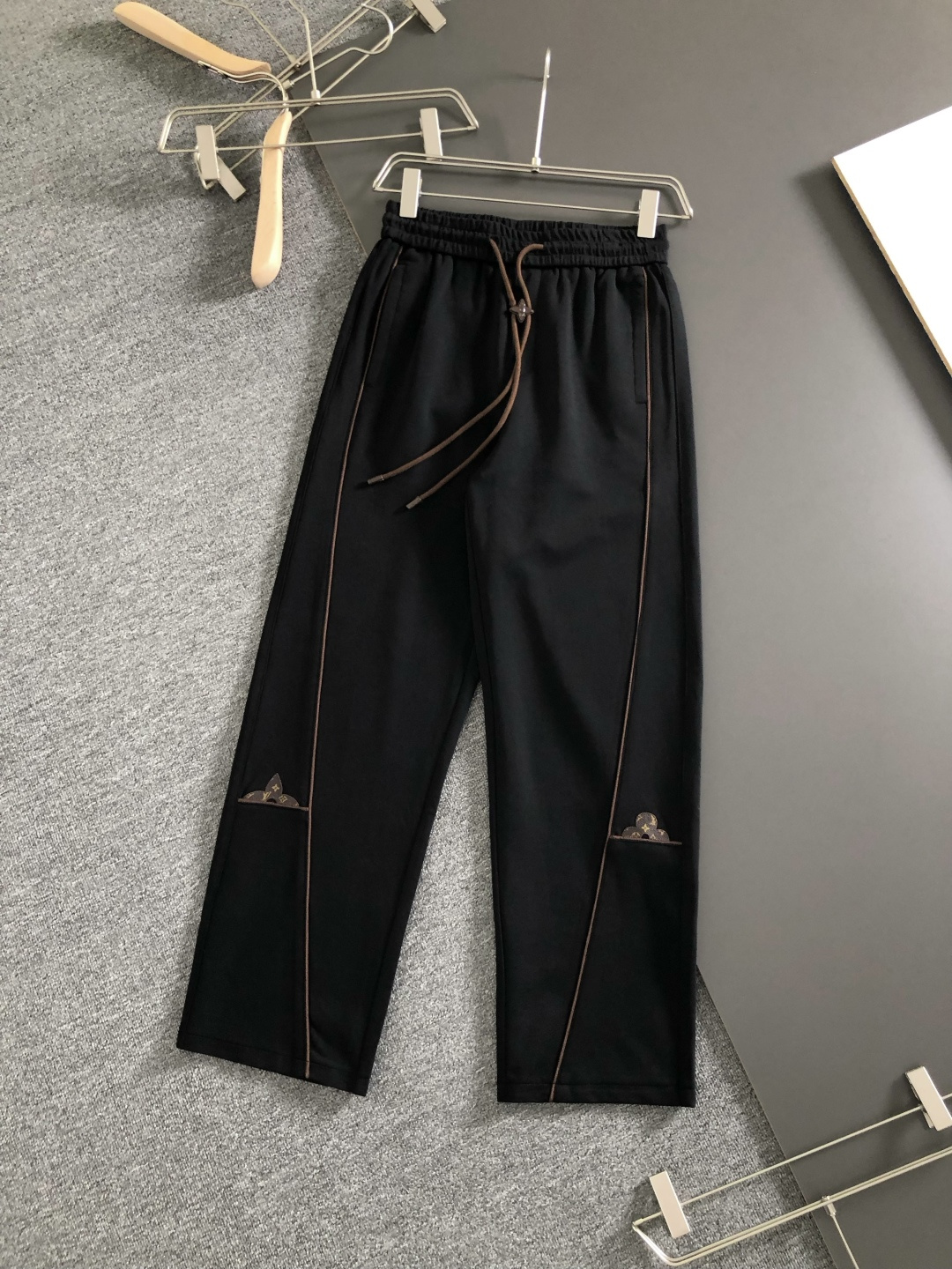 Cheap Louis Vuitton Pants for Men in 230334, $75 USD- [IB230334] - Replica Louis Vuitton Pants for Men