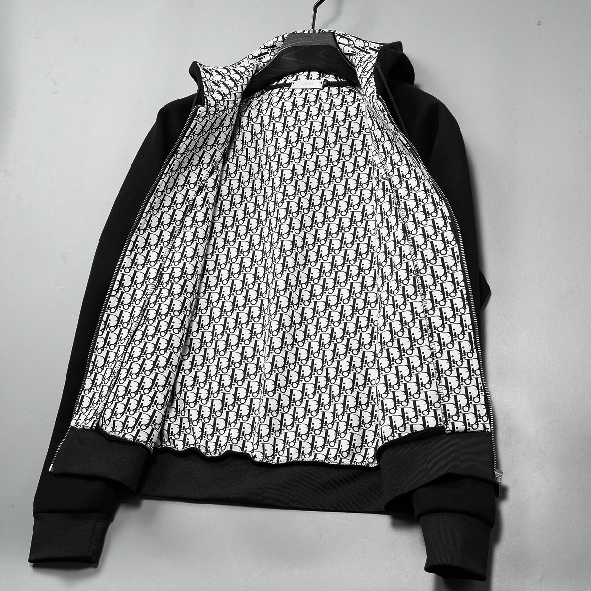 Cheap Dior Tracksuits for Men in 230472, $86 USD- [IB230472] - Replica Dior Tracksuits for Men