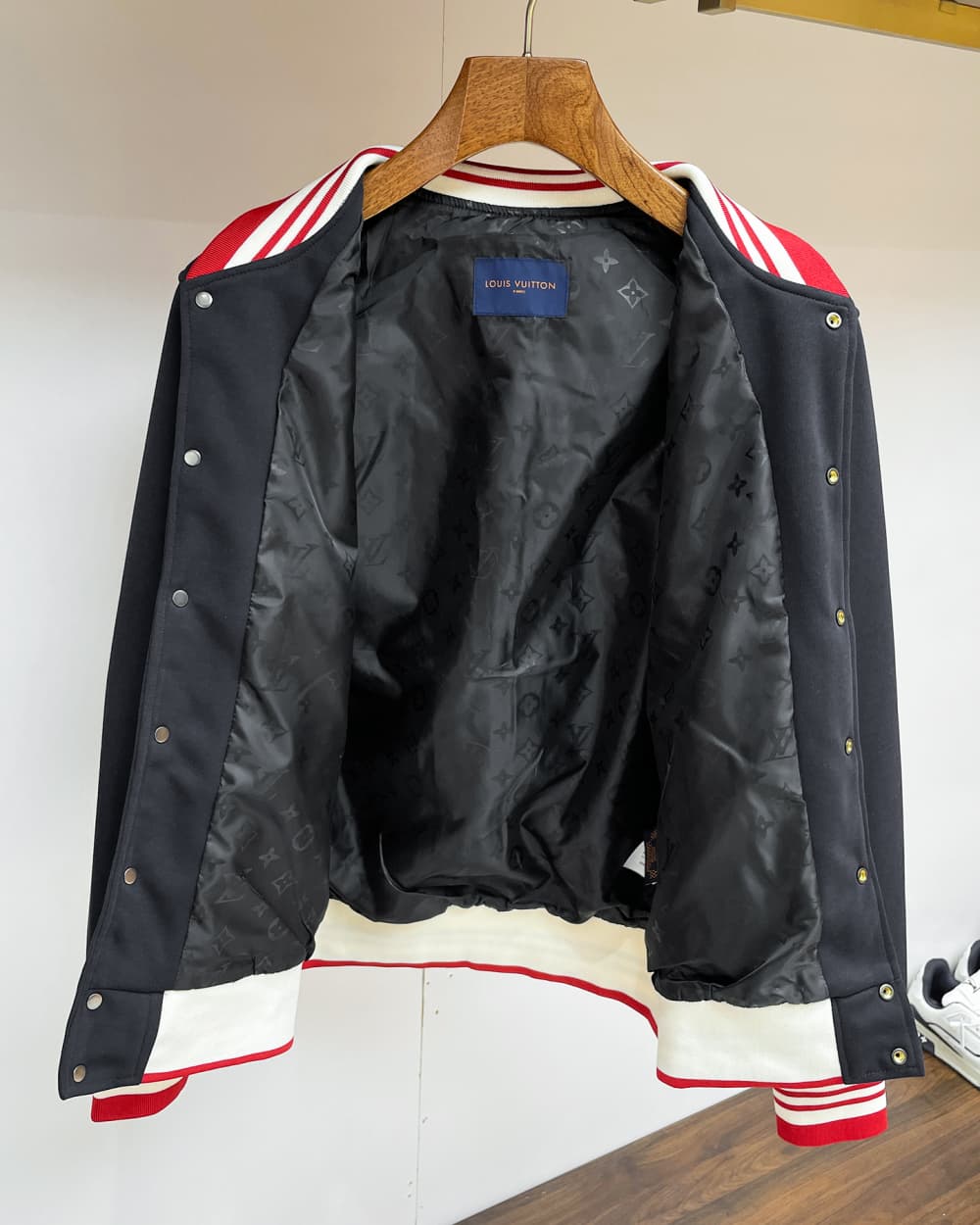 Cheap Louis Vuitton Thin Jackets For Men in 230684, $80 USD- [IB230684] - Replica Louis Vuitton Thin Jackets For Men