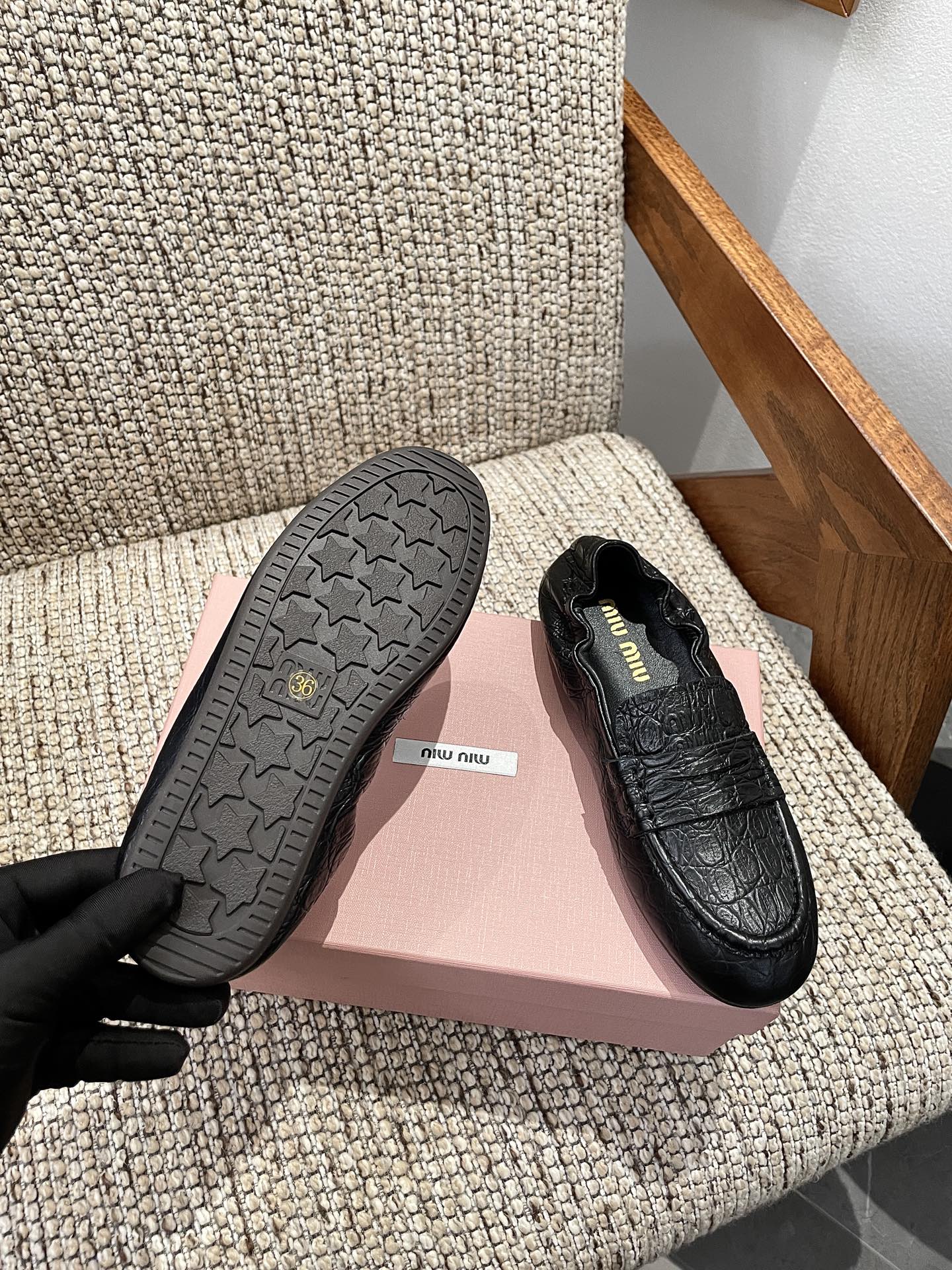 Cheap MiuMiu Leopold shoes For Women in 230741, $110 USD- [IB230741] - Replica MiuMiu Leopold shoes For Women