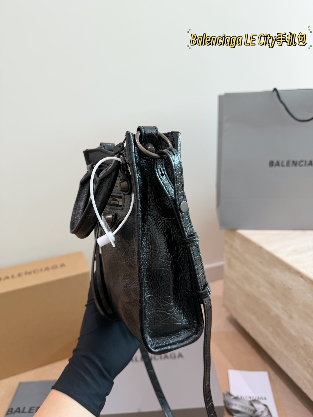 Cheap Balenciaga high quality Handbags in 230781, $80 USD- [IB230781] - Replica Balenciaga high quality Handbags