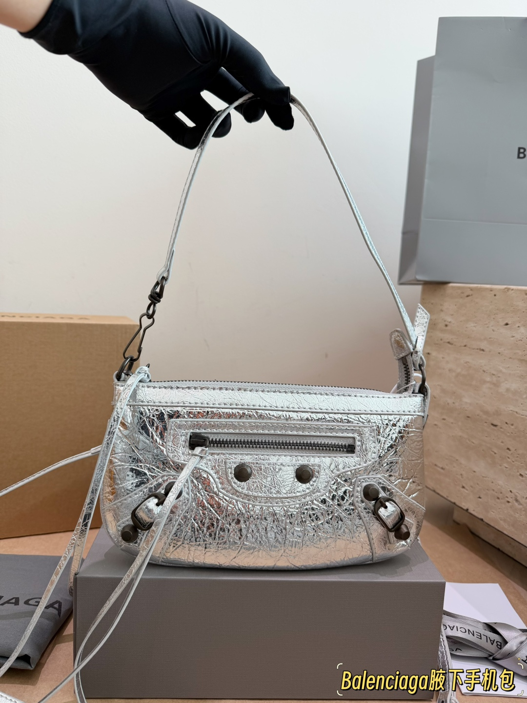Cheap Balenciaga high quality Handbags in 230786, $85 USD- [IB230786] - Replica Balenciaga high quality Handbags