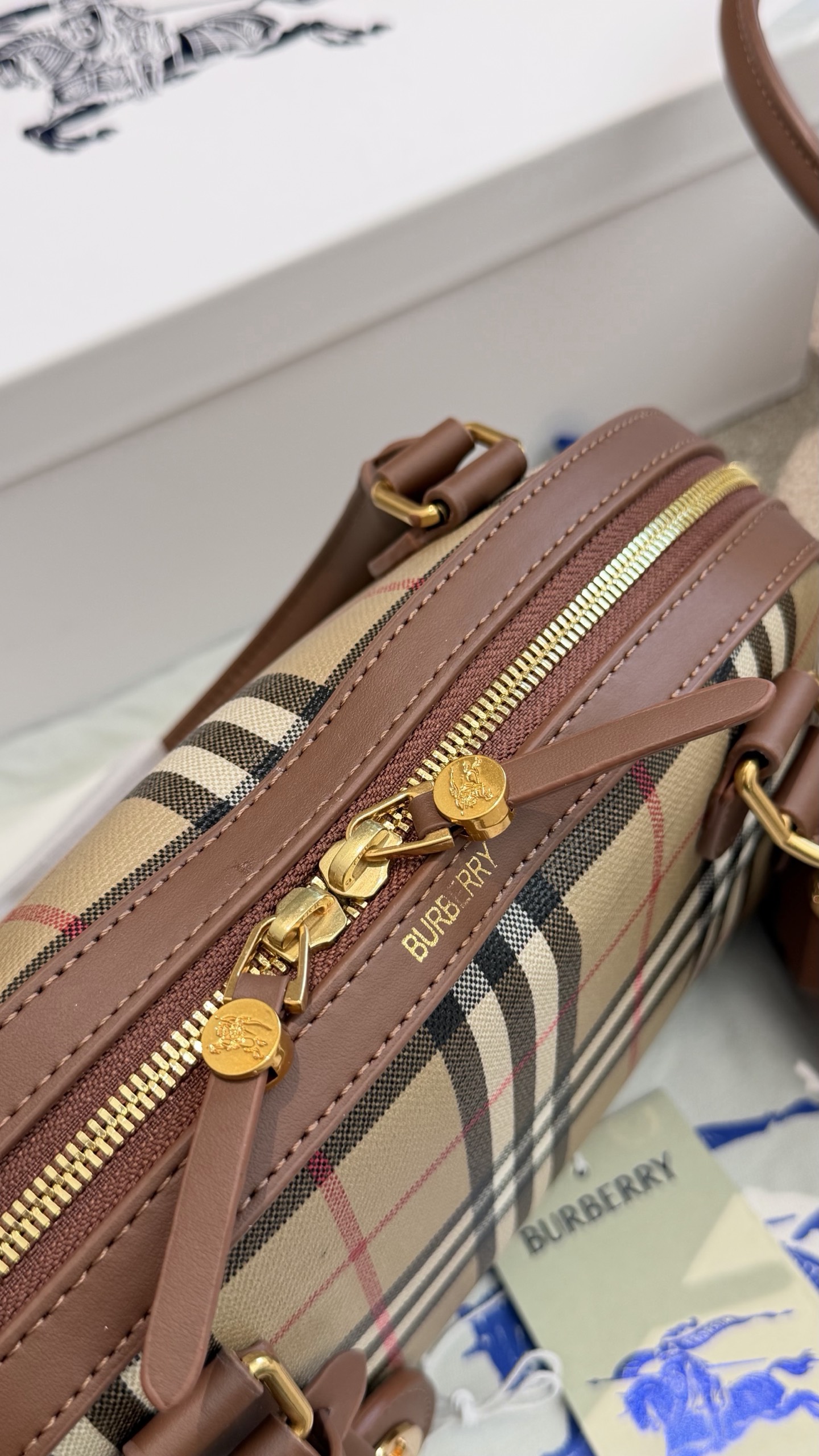 Cheap Burberry AAA Quality Handbags in 230809, $115 USD- [IB230809] - Replica Burberry AAA Quality Handbags