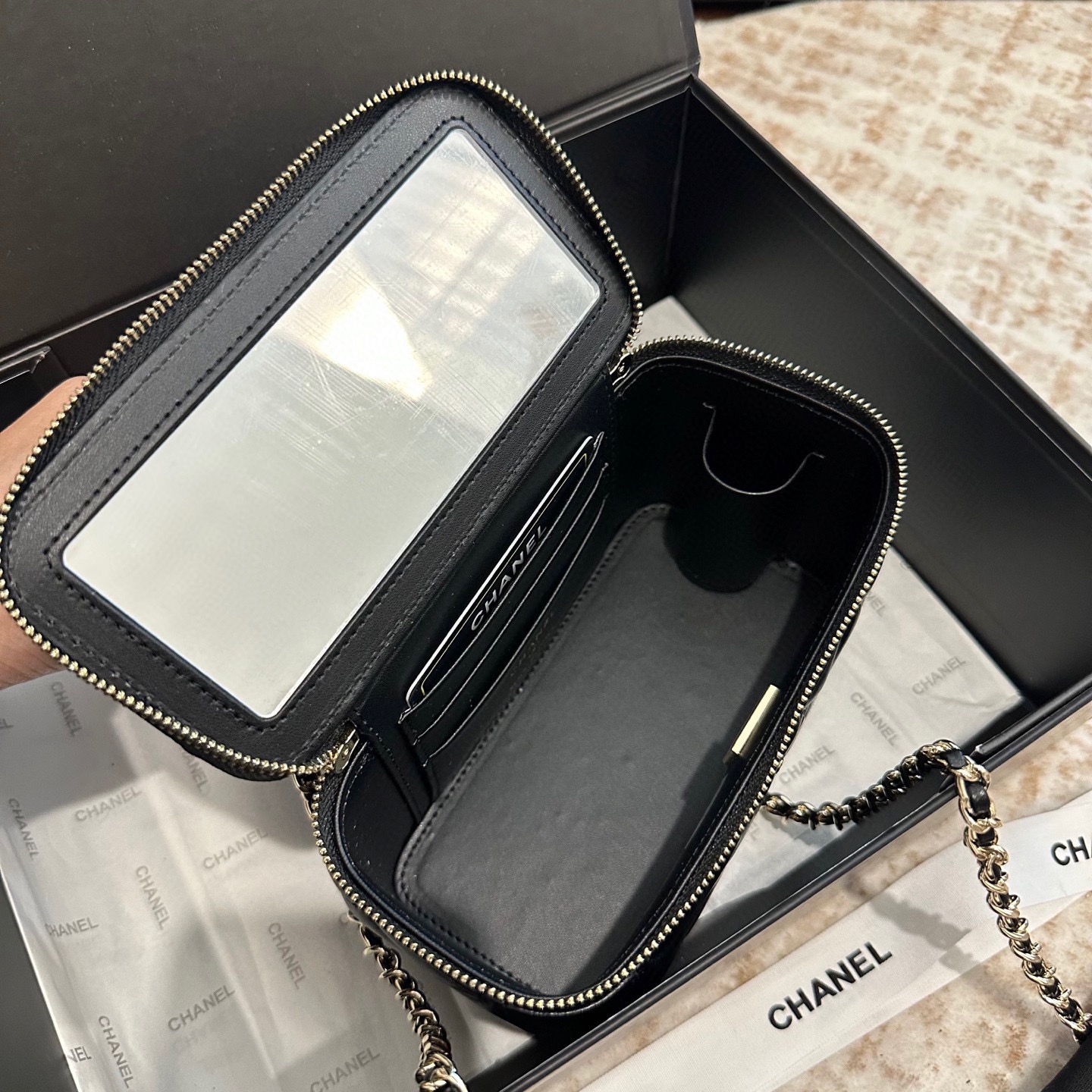 Cheap Chanel AAA quality Handbags in 230841, $80 USD- [IB230841] - Replica Chanel AAA quality Handbags