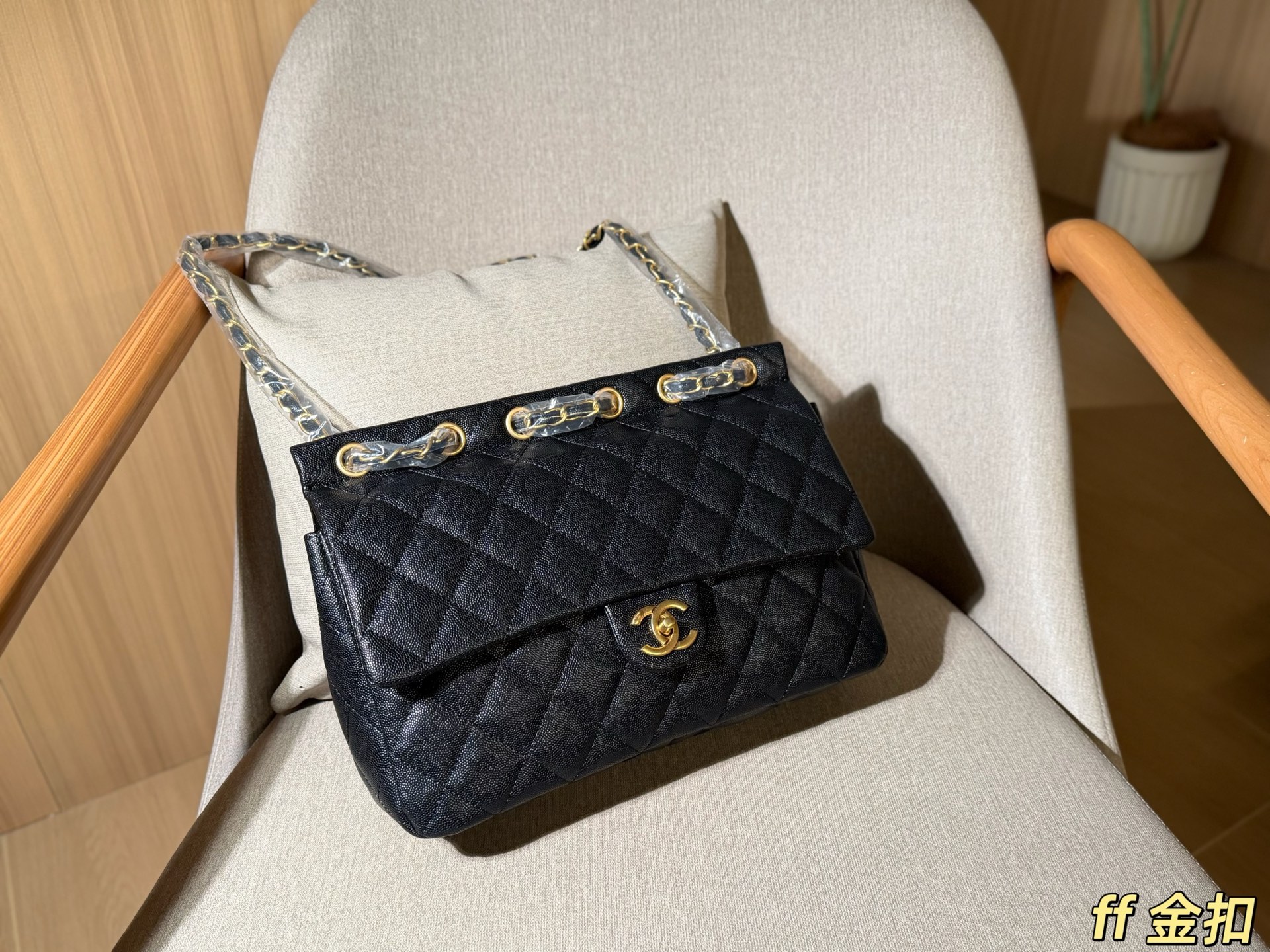 Cheap Chanel AAA quality Handbags in 230842, $105 USD- [IB230842] - Replica Chanel AAA quality Handbags