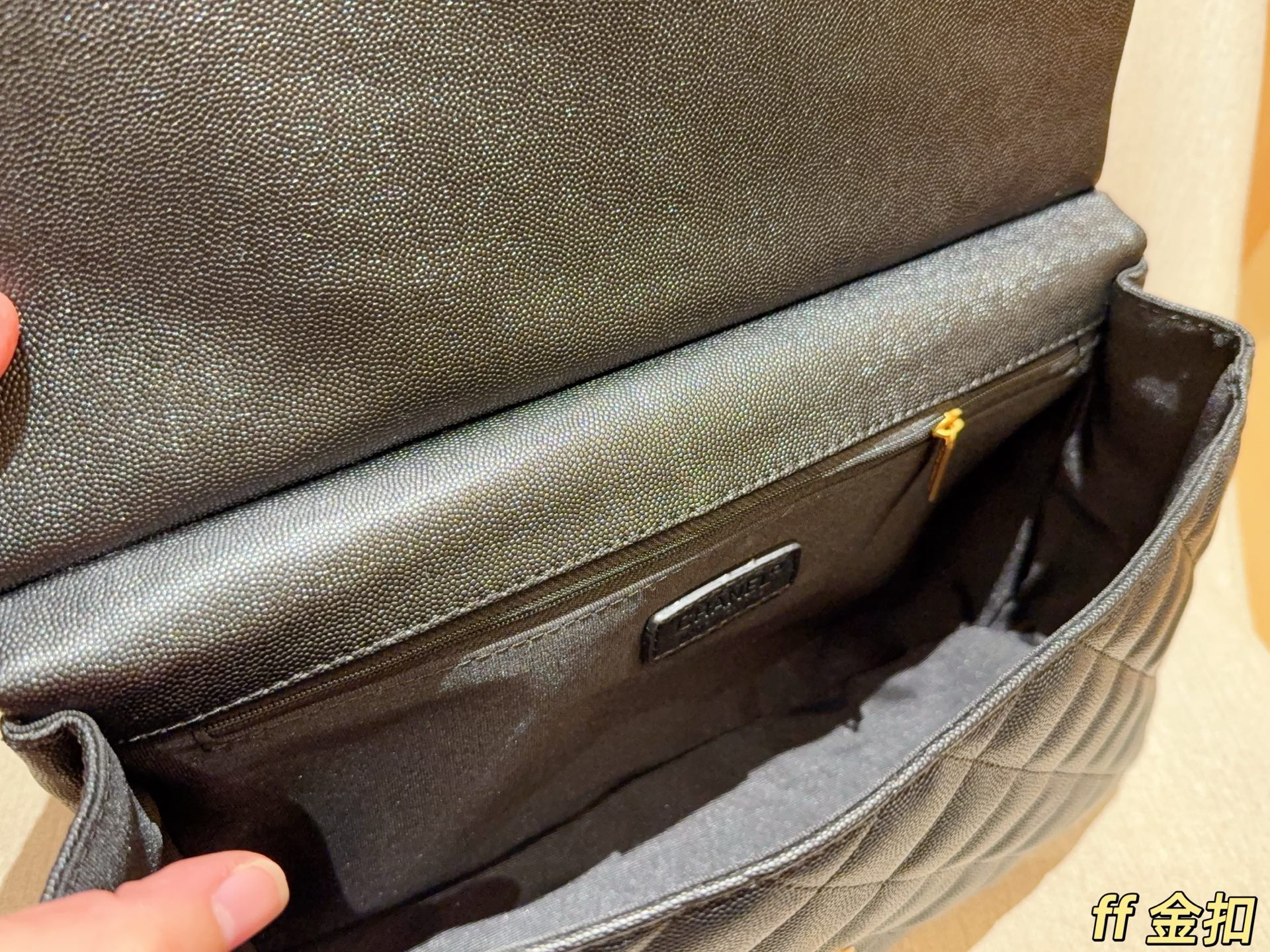 Cheap Chanel AAA quality Handbags in 230842, $105 USD- [IB230842] - Replica Chanel AAA quality Handbags