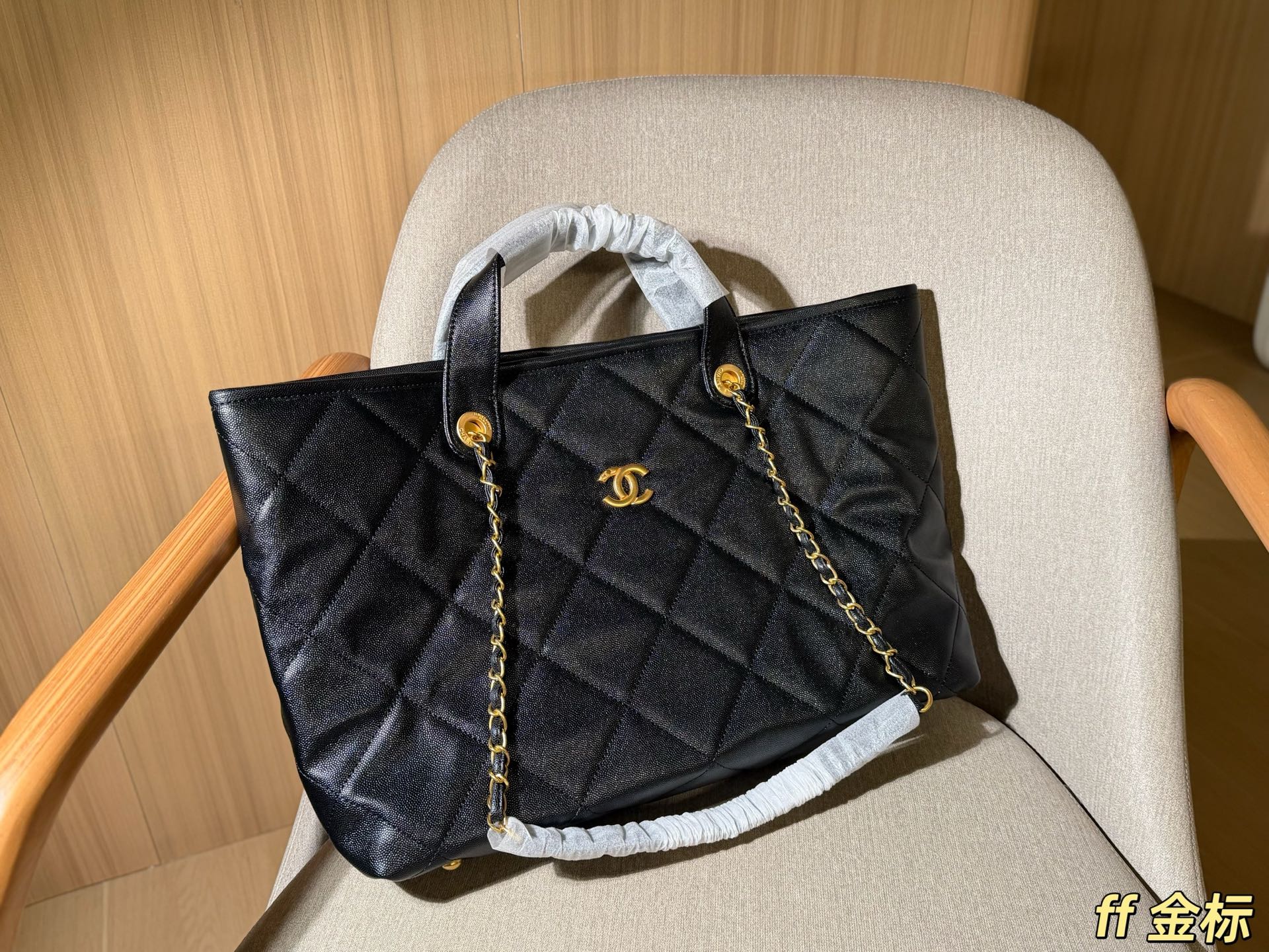 Cheap Chanel AAA quality Handbags in 230843, $95 USD- [IB230843] - Replica Chanel AAA quality Handbags