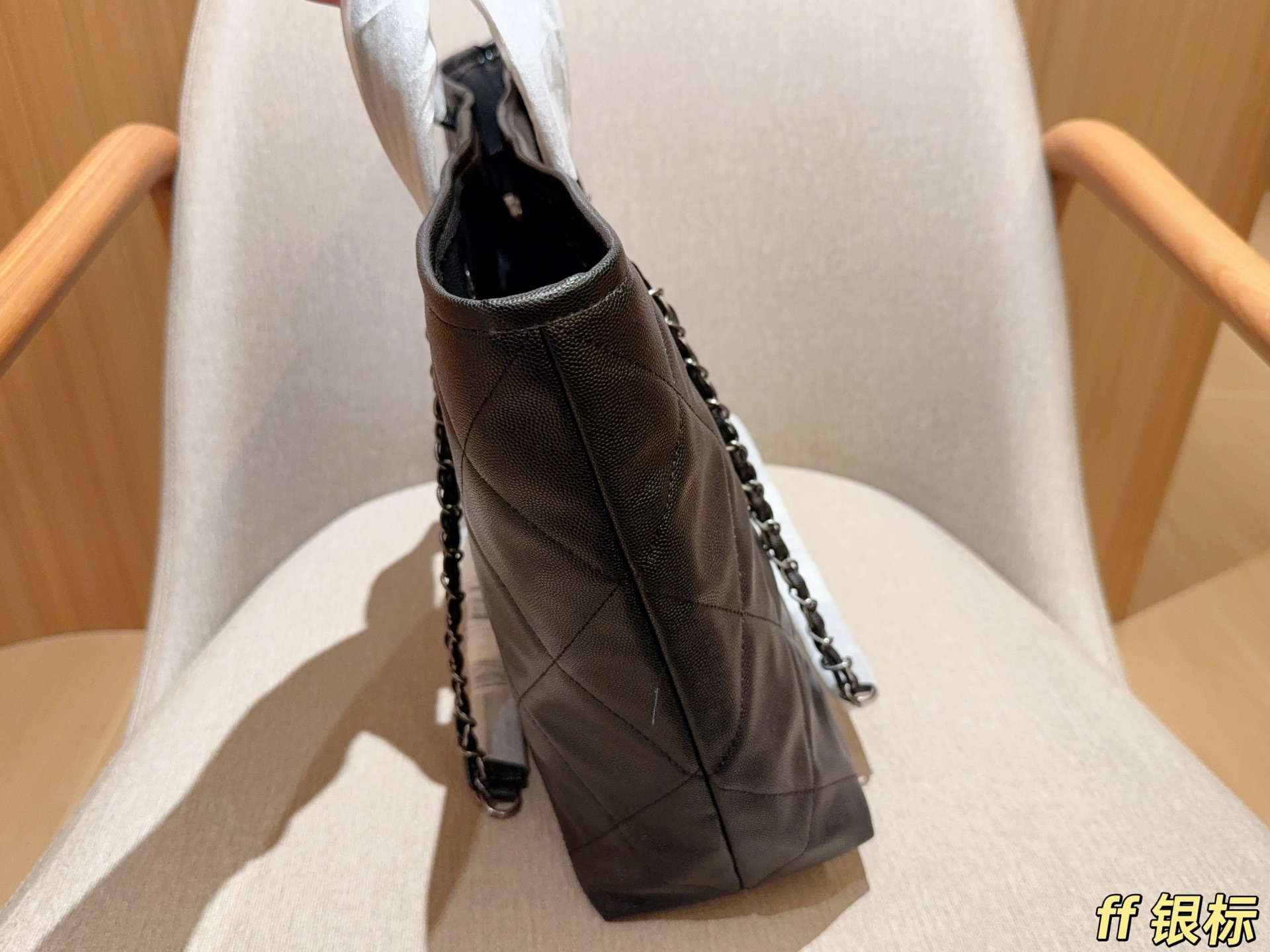 Cheap Chanel AAA quality Handbags in 230844, $95 USD- [IB230844] - Replica Chanel AAA quality Handbags