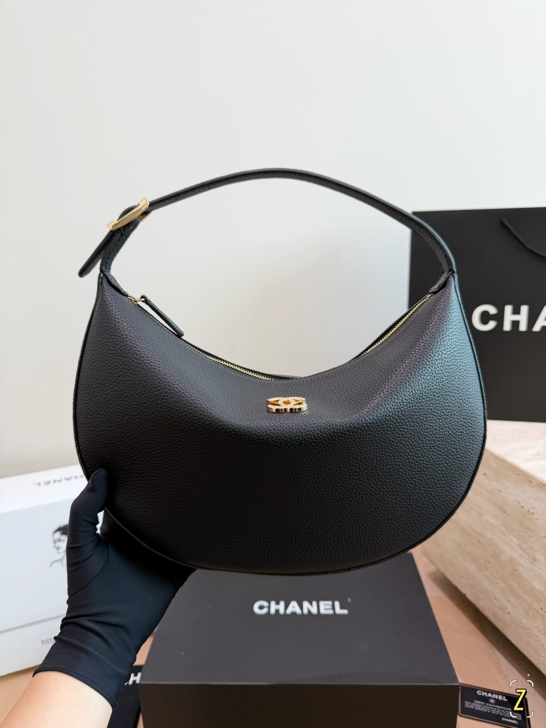Cheap Chanel AAA quality Handbags in 230874, $75 USD- [IB230874] - Replica Chanel AAA quality Handbags