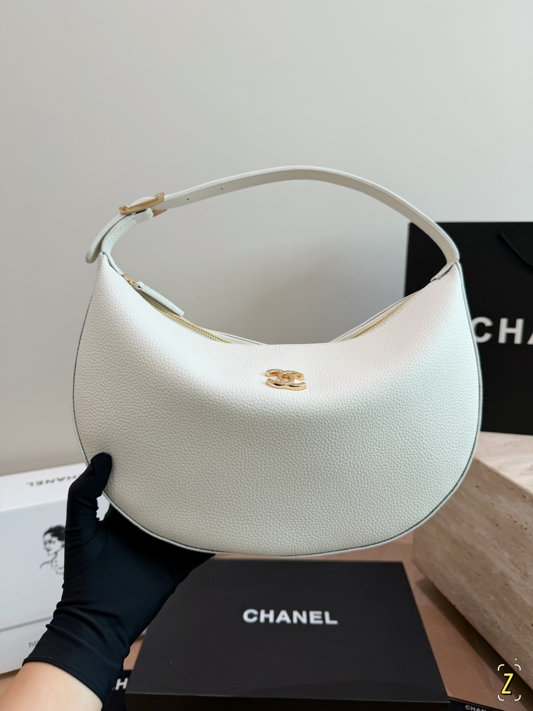 Cheap Chanel AAA quality Handbags in 230876, $75 USD- [IB230876] - Replica Chanel AAA quality Handbags