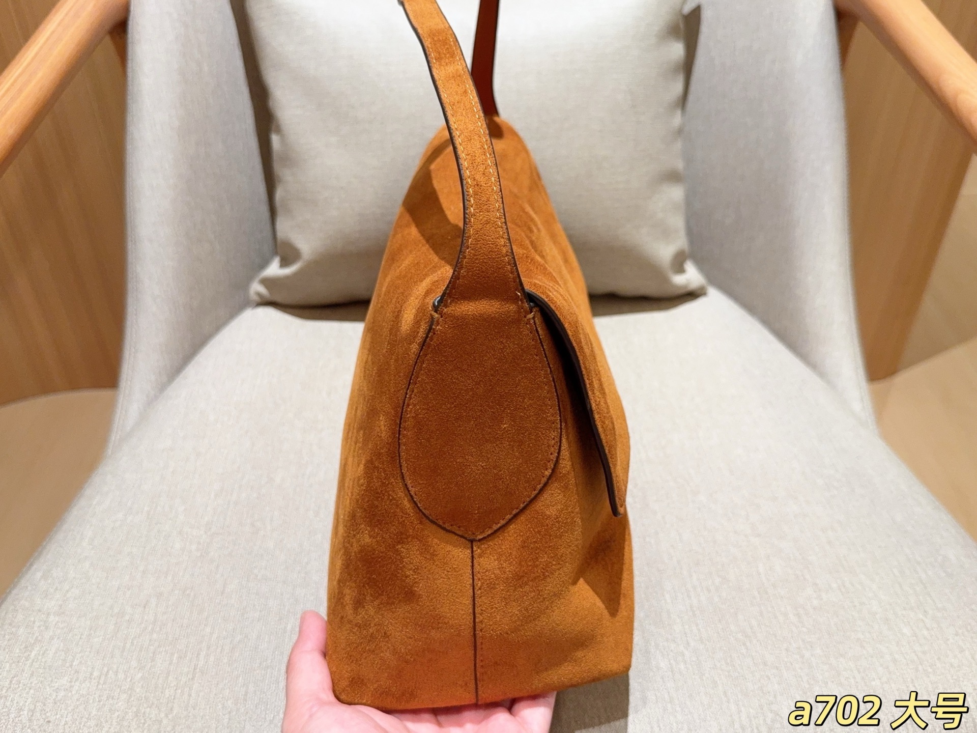 Cheap Chanel AAA quality Handbags in 230881, $80 USD- [IB230881] - Replica Chanel AAA quality Handbags