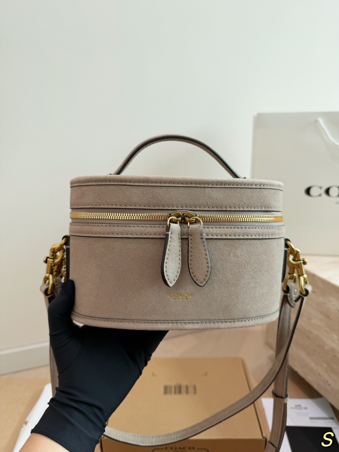 Cheap Chanel AAA quality Handbags in 230892, $90 USD- [IB230892] - Replica Chanel AAA quality Handbags