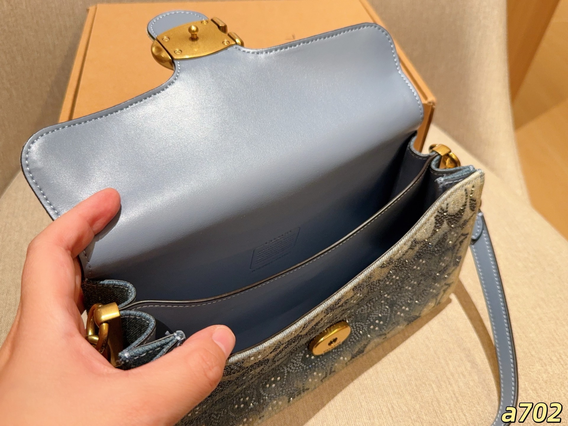 Cheap Coach Cross Bags in 230913, $135 USD- [IB230913] - Replica Coach Cross Bags