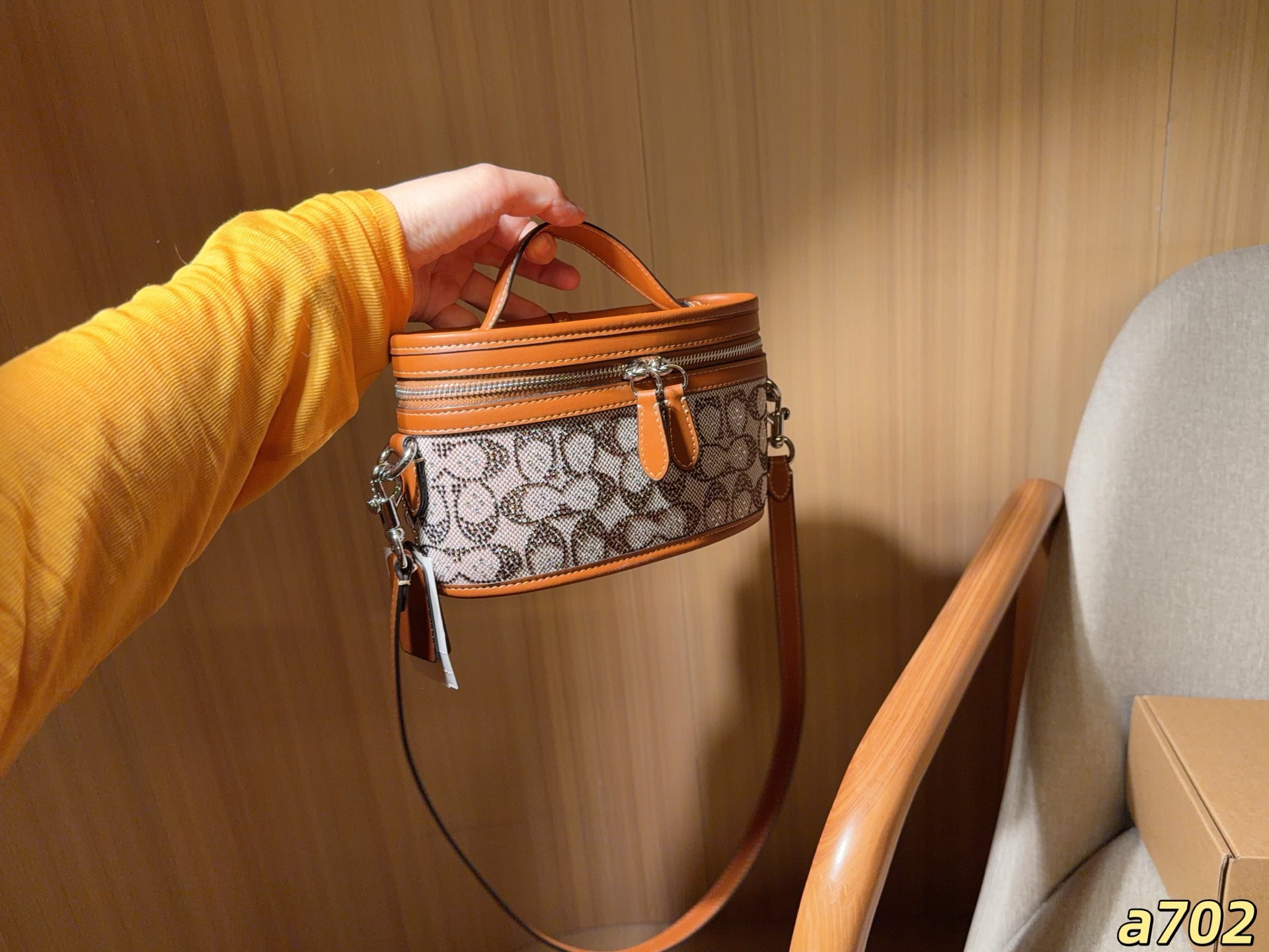 Cheap Coach Cross Bags in 230914, $105 USD- [IB230914] - Replica Coach Cross Bags