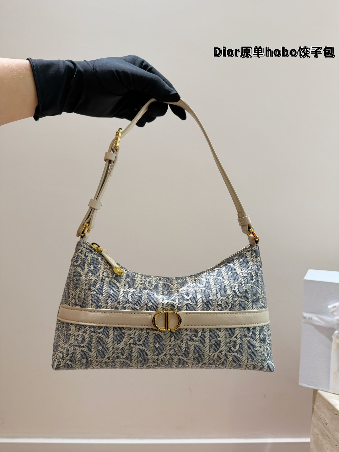 Cheap Dior AAA Quality Handbags in 230977, $110 USD- [IB230977] - Replica Dior AAA Quality Handbags