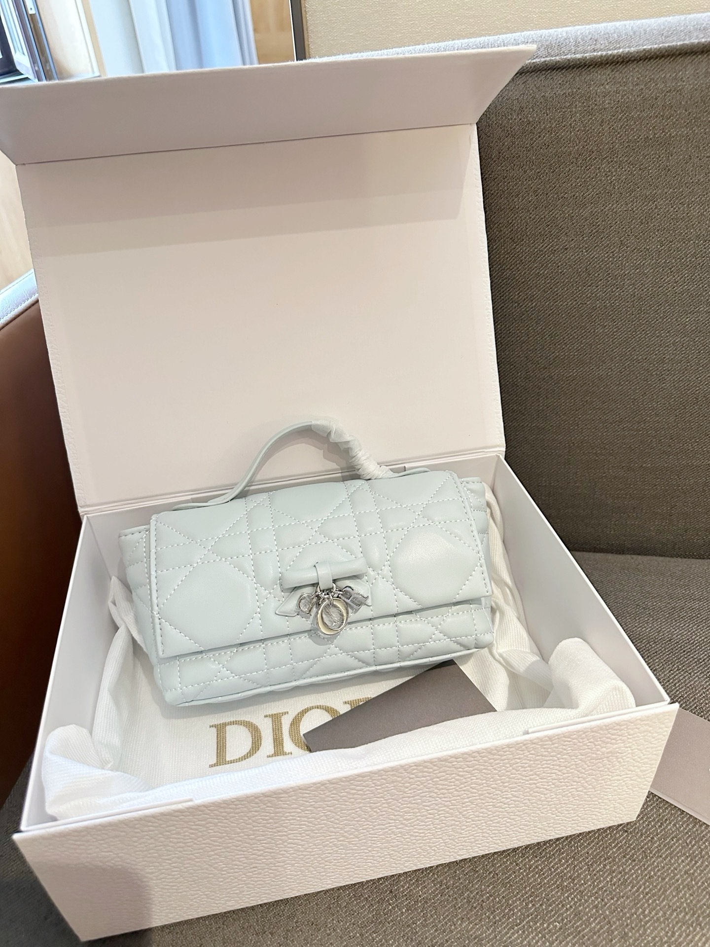Cheap Dior AAA Quality Handbags in 230997, $75 USD- [IB230997] - Replica Dior AAA Quality Handbags