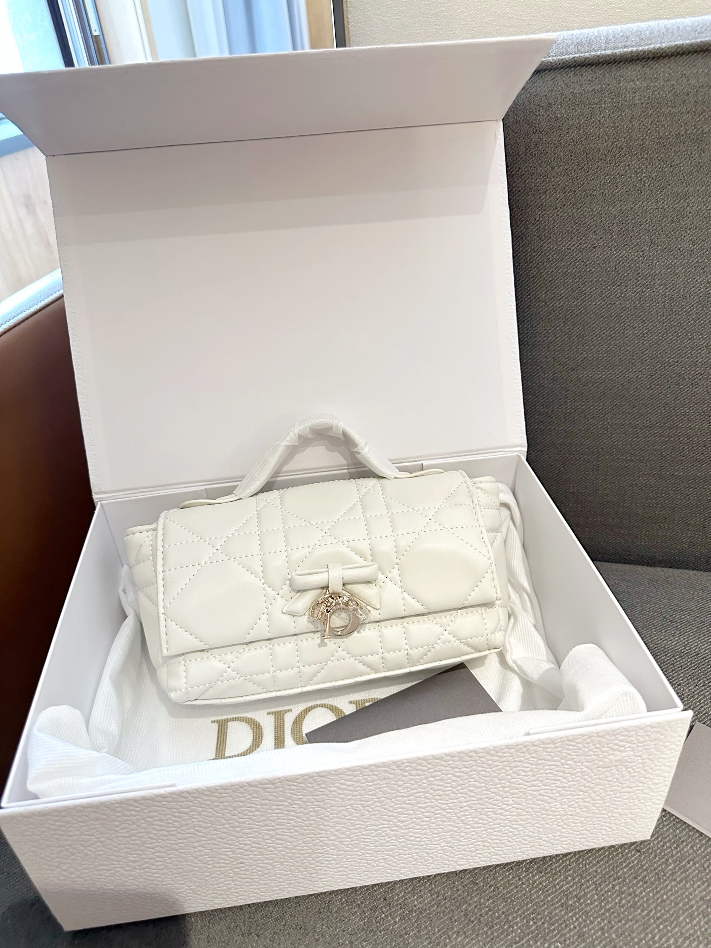 Cheap Dior AAA Quality Handbags in 230999, $75 USD- [IB230999] - Replica Dior AAA Quality Handbags