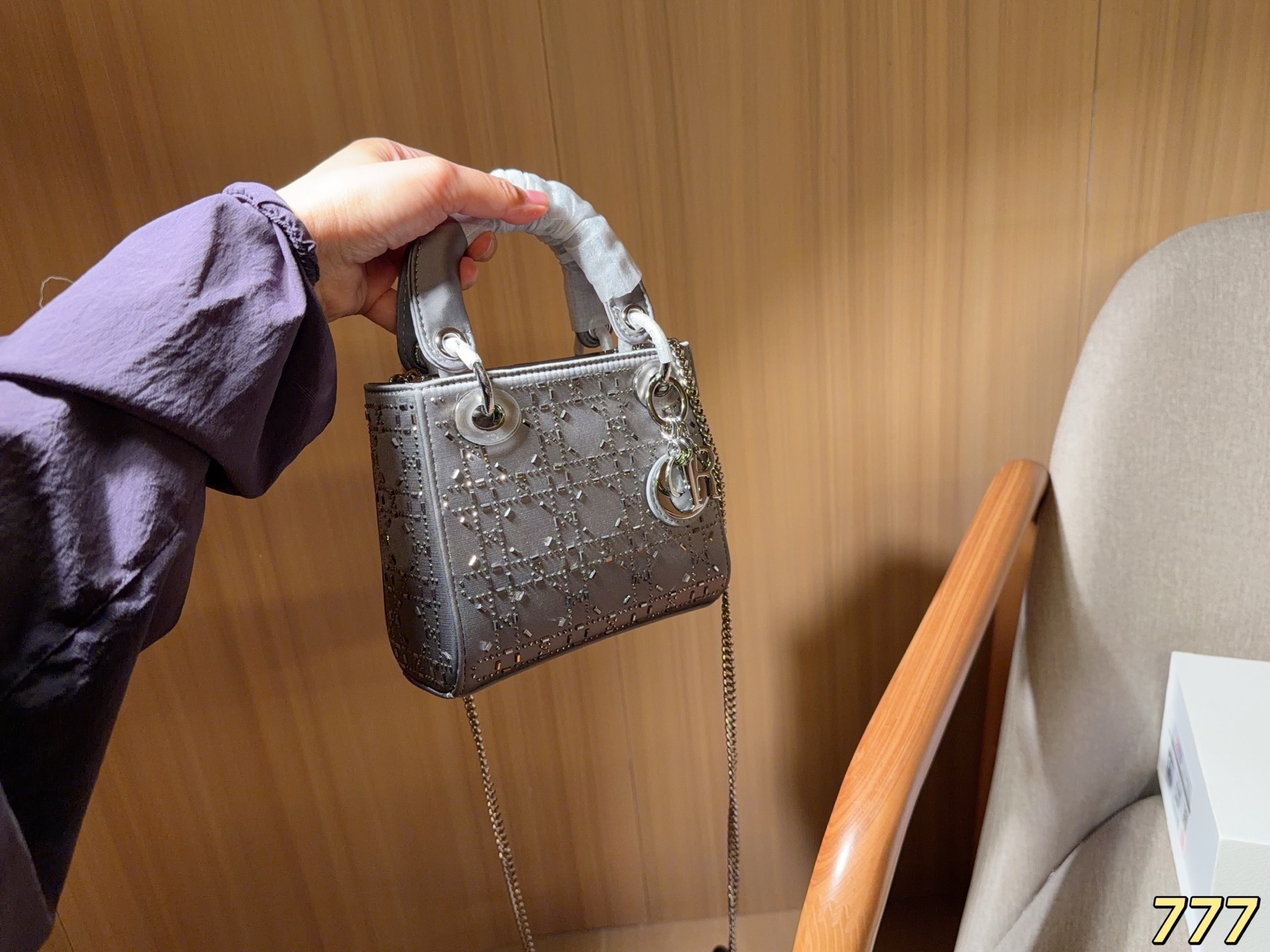 Cheap Dior AAA Quality Handbags in 231029, $90 USD- [IB231029] - Replica Dior AAA Quality Handbags
