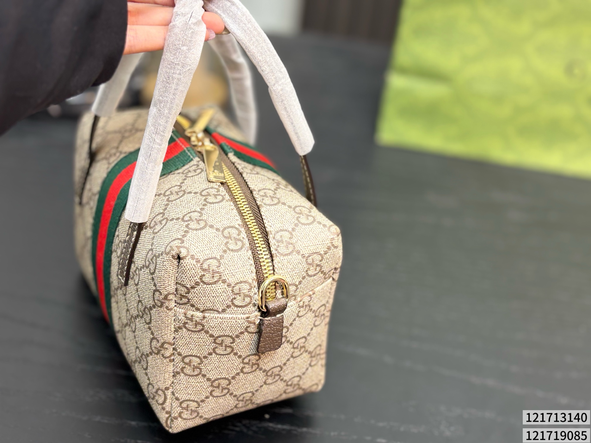 Cheap Gucci AAA Quality Handbags in 231099, $65 USD- [IB231099] - Replica Gucci AAA Quality Handbags