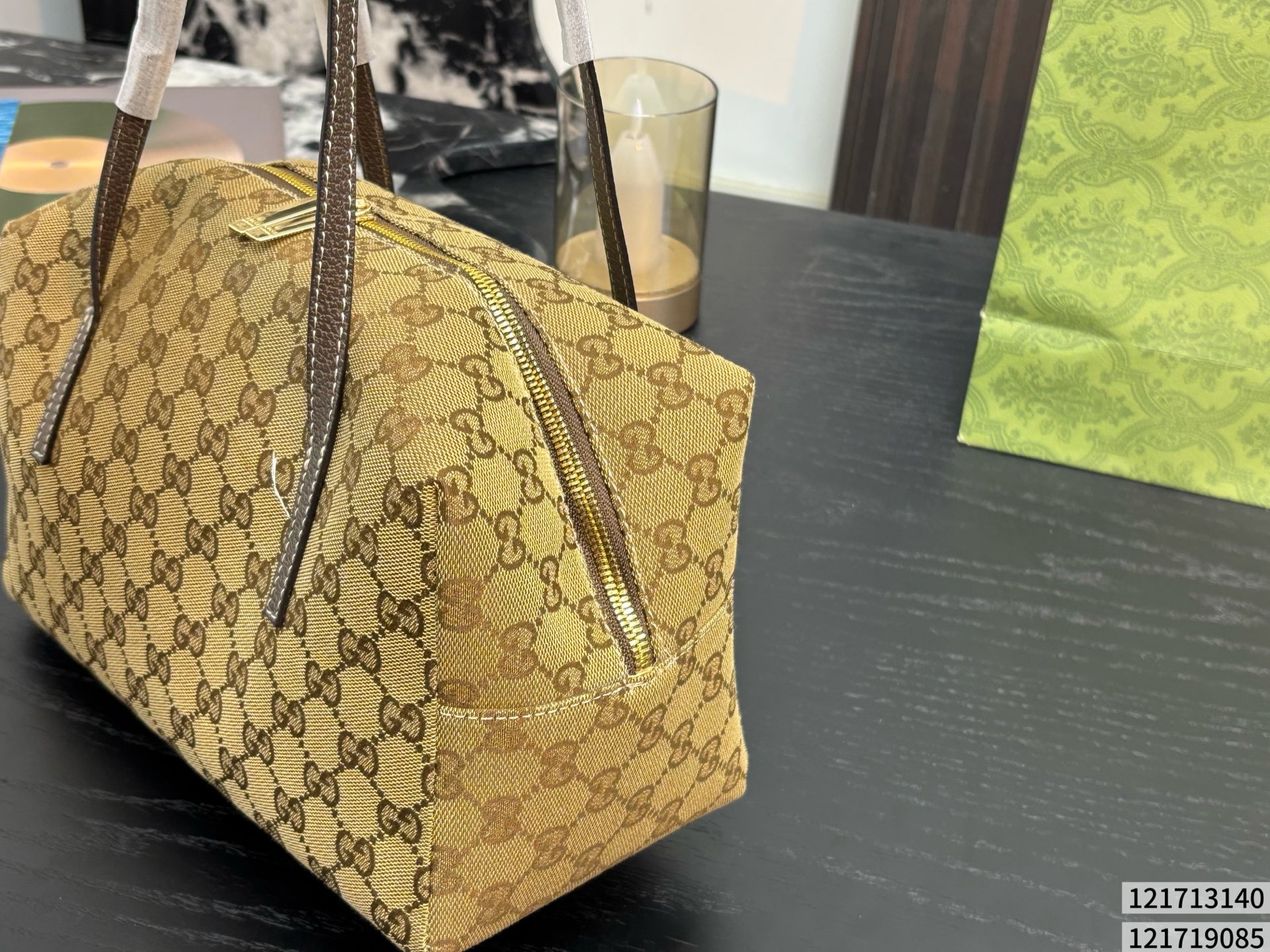 Cheap Gucci AAA Quality Handbags in 231100, $65 USD- [IB231100] - Replica Gucci AAA Quality Handbags