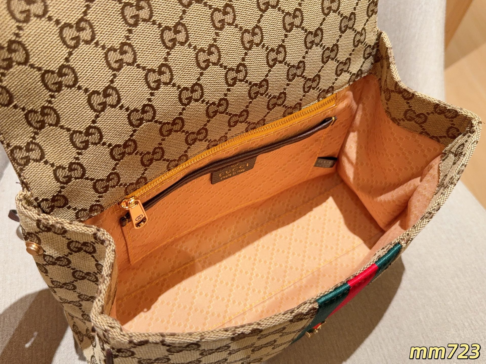 Cheap Gucci AAA Quality Handbags in 231101, $75 USD- [IB231101] - Replica Gucci AAA Quality Handbags