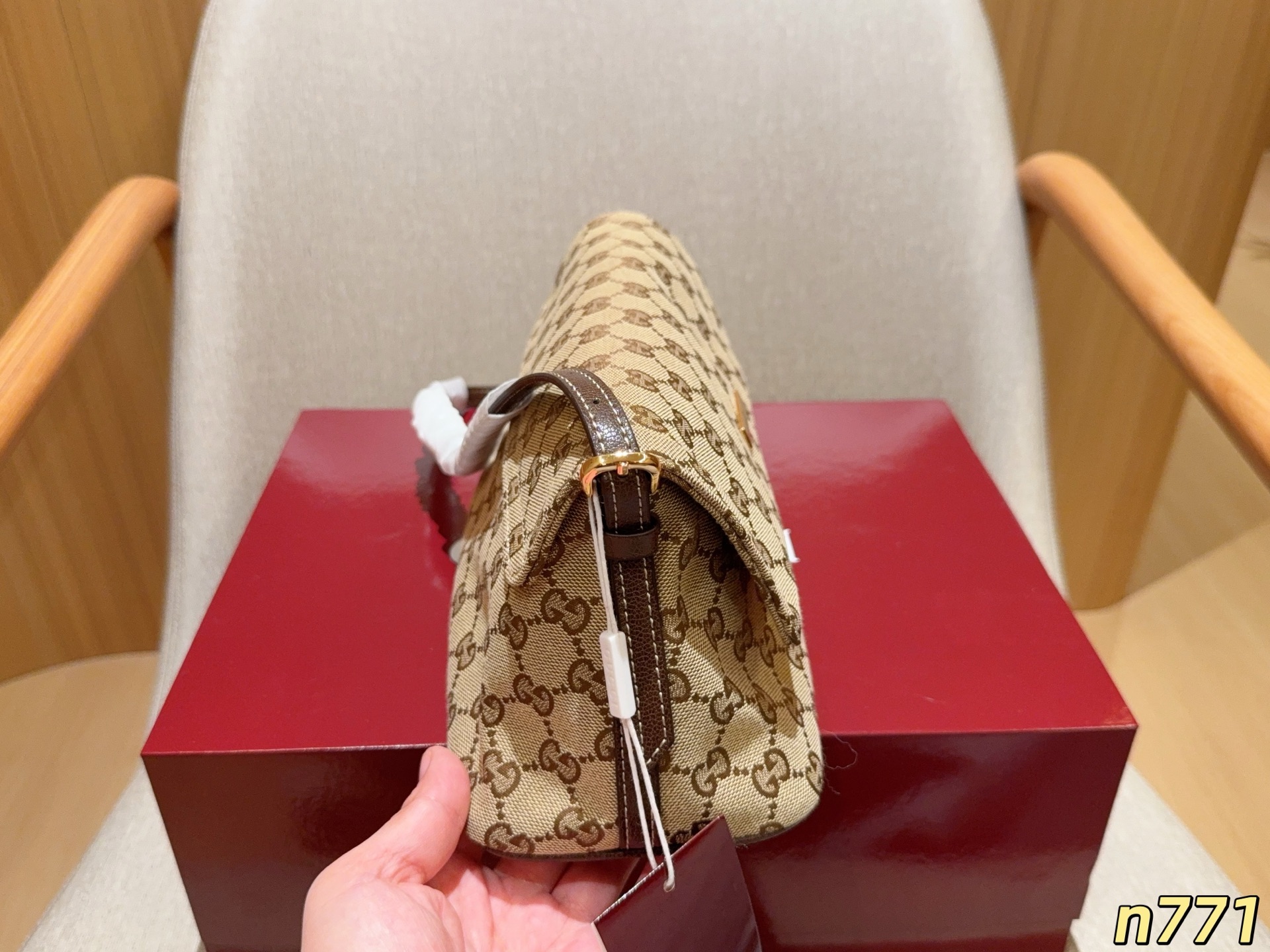 Cheap Gucci AAA Quality Handbags in 231129, $75 USD- [IB231129] - Replica Gucci AAA Quality Handbags