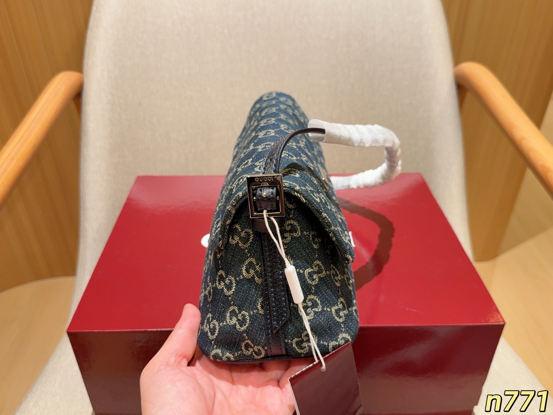 Cheap Gucci AAA Quality Handbags in 231130, $75 USD- [IB231130] - Replica Gucci AAA Quality Handbags