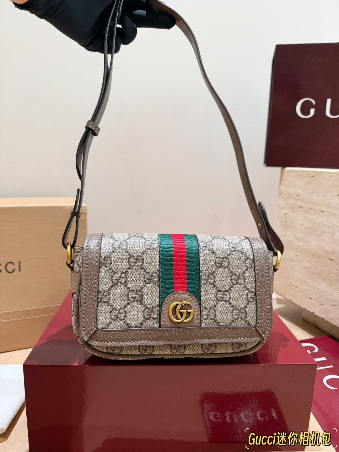 Cheap Gucci AAA Quality Handbags in 231132, $80 USD- [IB231132] - Replica Gucci AAA Quality Handbags