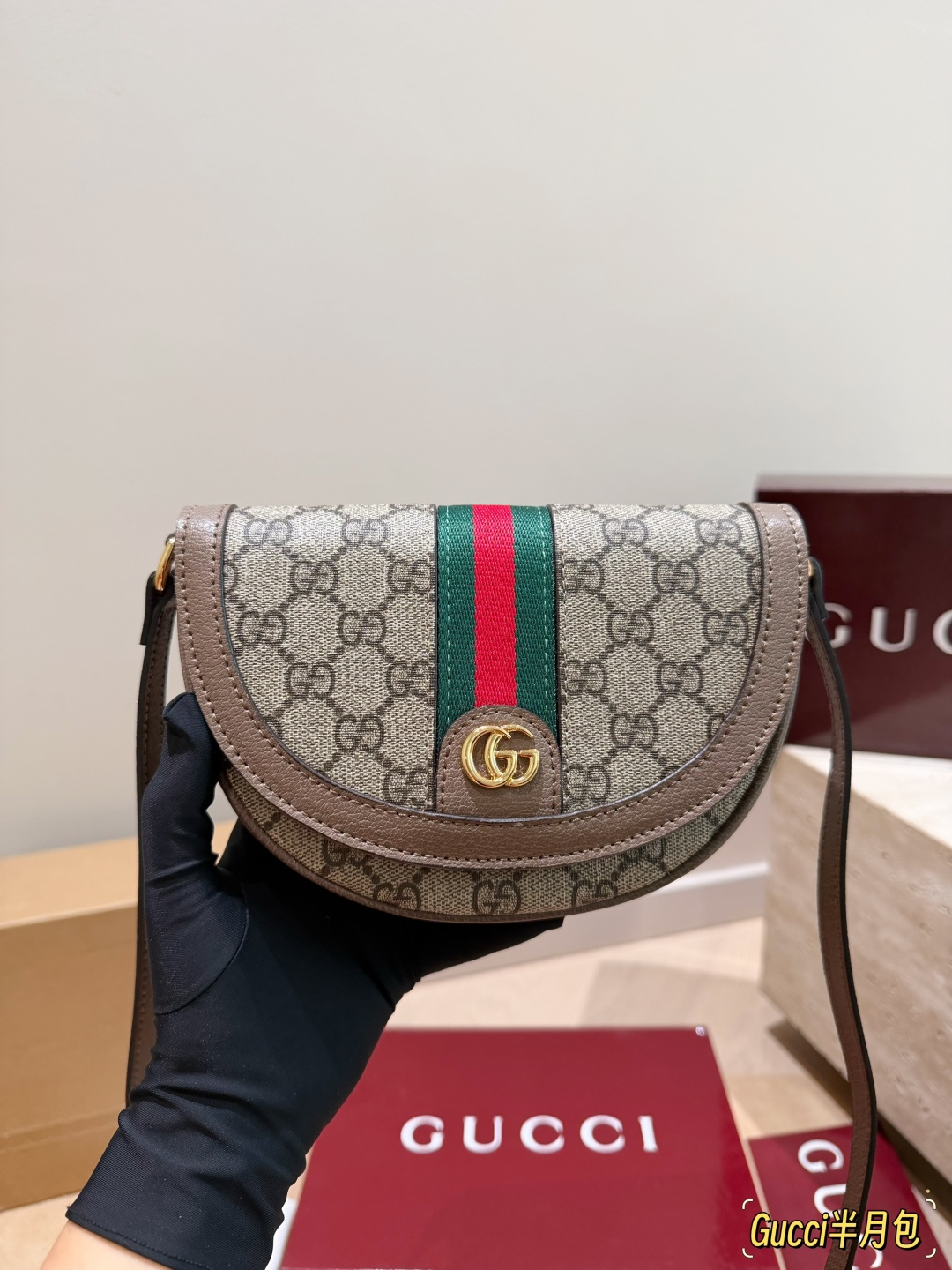 Cheap Gucci AAA Quality Handbags in 231135, $75 USD- [IB231135] - Replica Gucci AAA Quality Handbags
