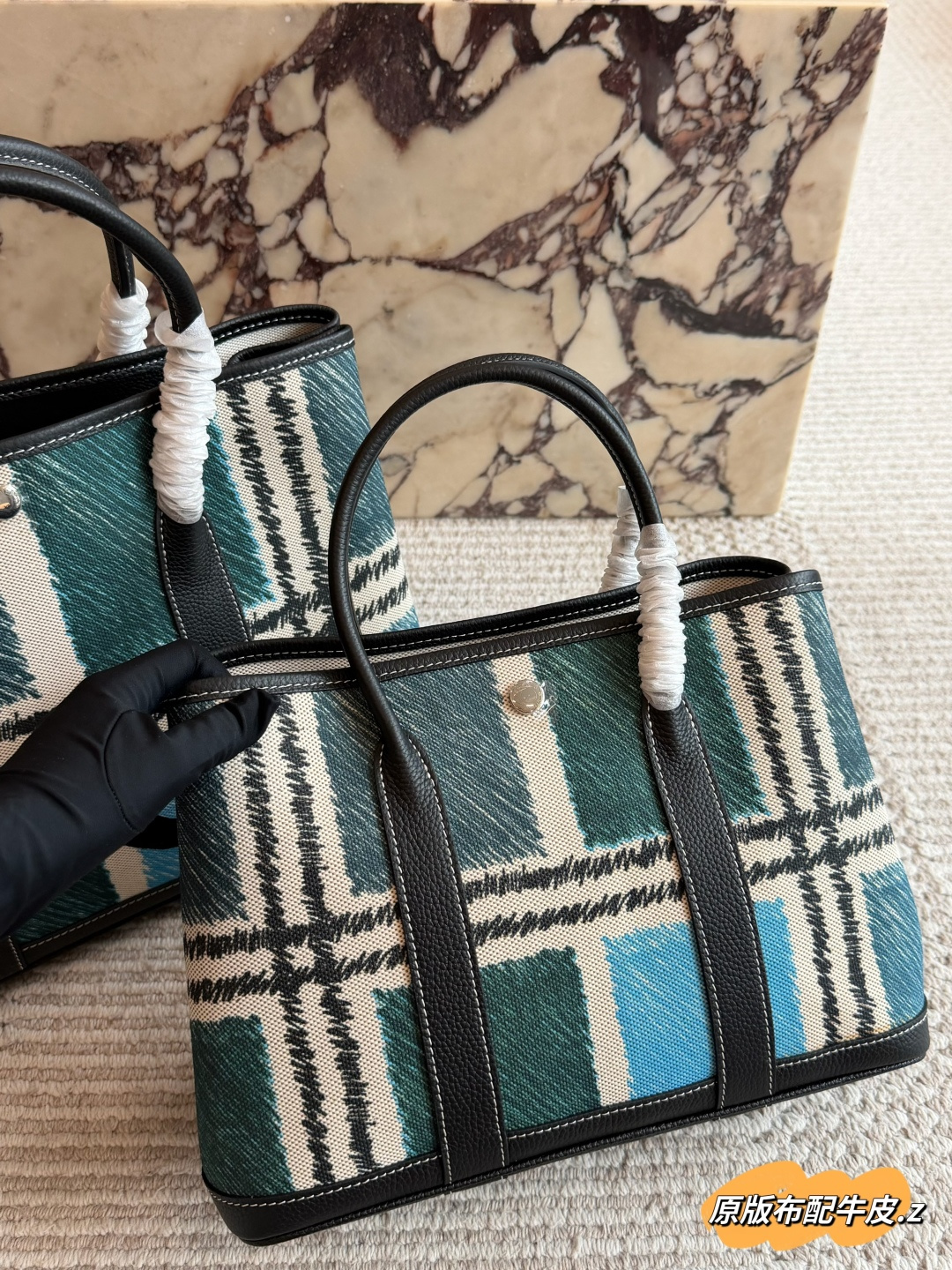 Cheap Hermes  AAA Quality Handbags in 231150, $145 USD- [IB231150] - Replica Hermes  AAA Quality Handbags