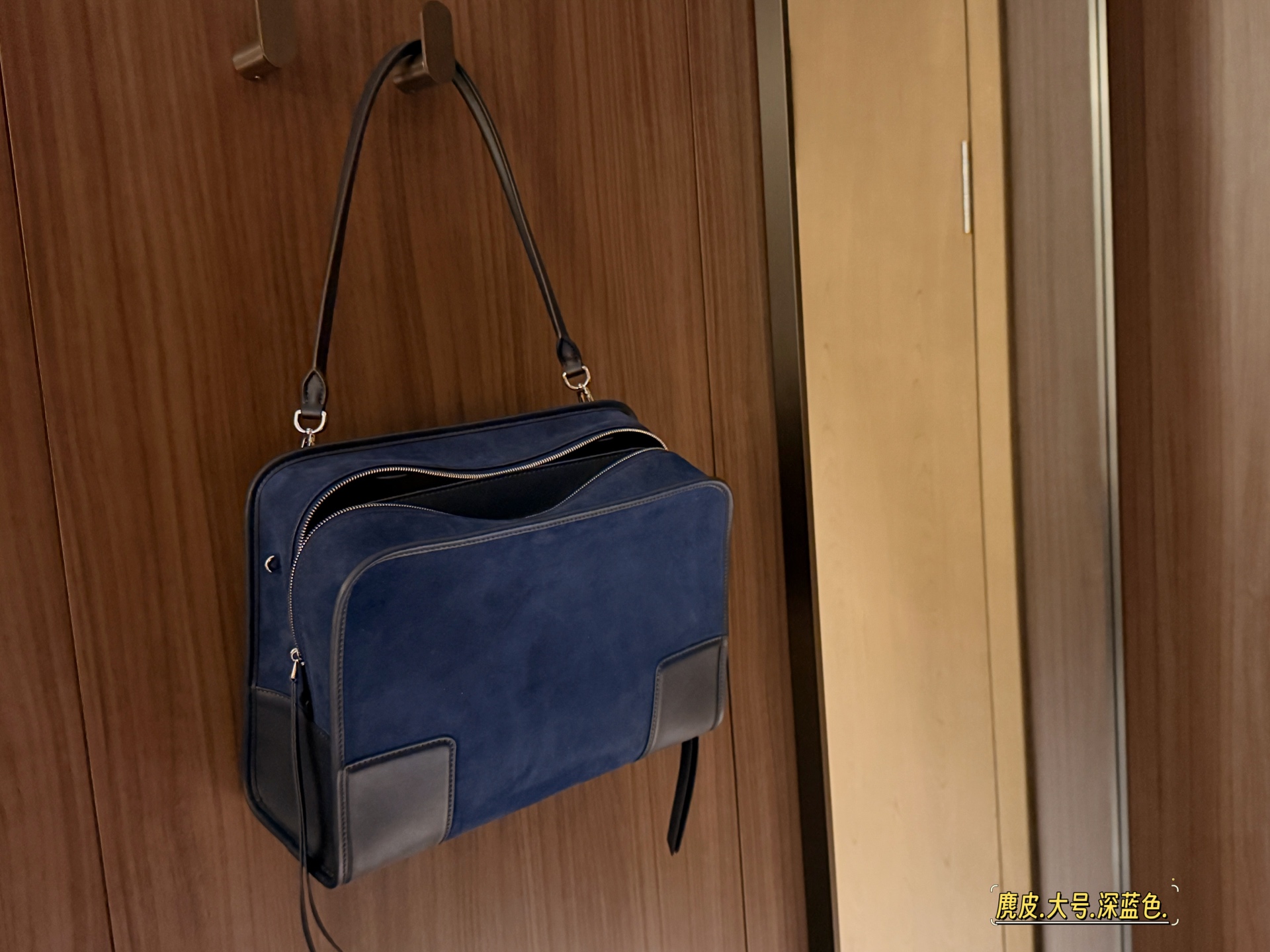 Cheap Loewe Bags in 231162, $135 USD- [IB231162] - Replica Loewe Bags
