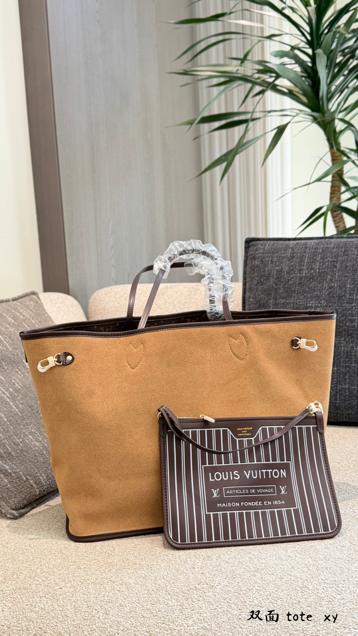 Cheap Louis Vuitton AAA Quality Handbags in 231172, $115 USD- [IB231172] - Replica Louis Vuitton AAA Quality Handbags