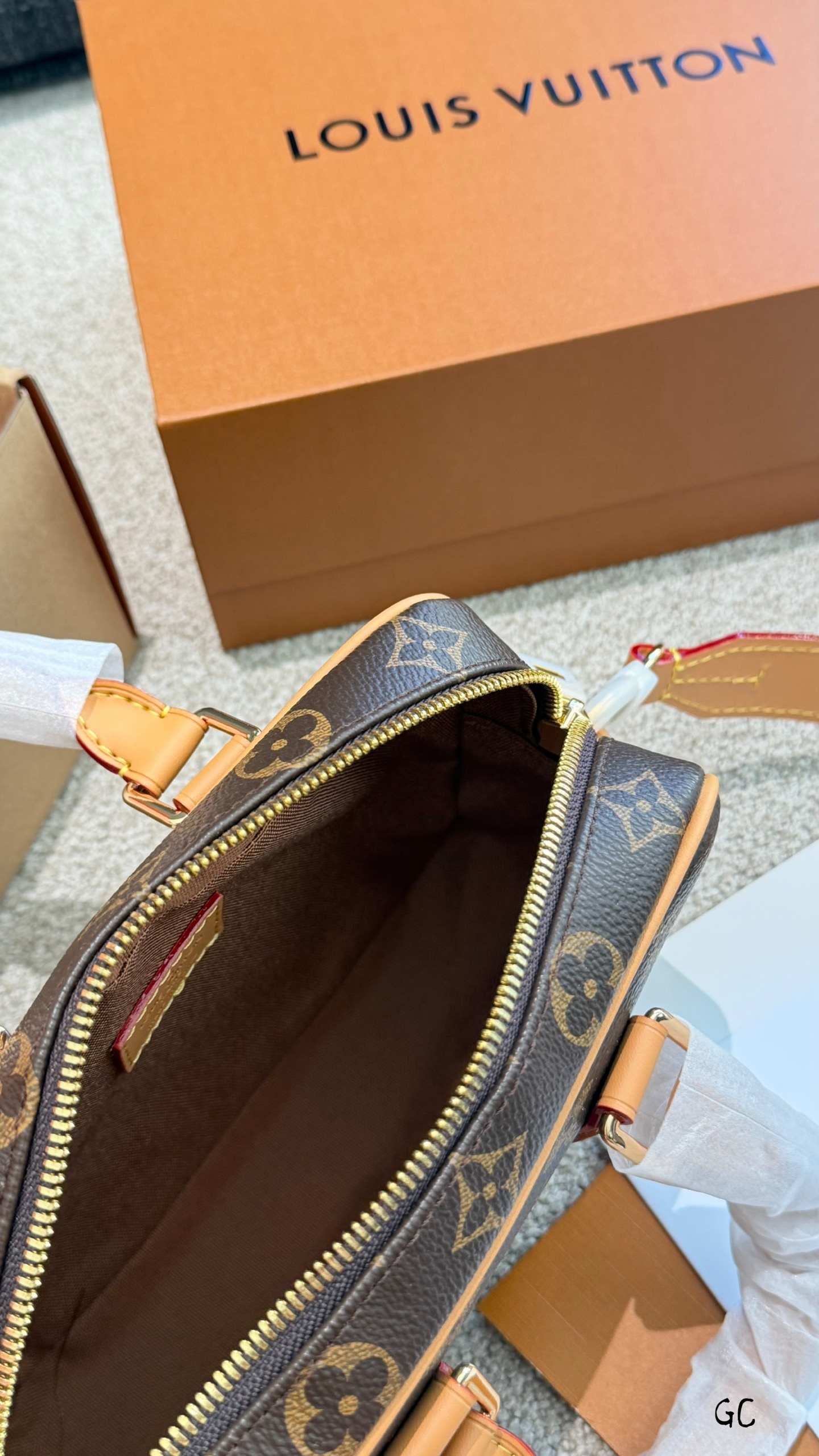 Cheap Louis Vuitton AAA Mini Shoulder Bags in 231178, $80 USD- [IB231178] - Replica Louis Vuitton AAA Mini Shoulder Bags